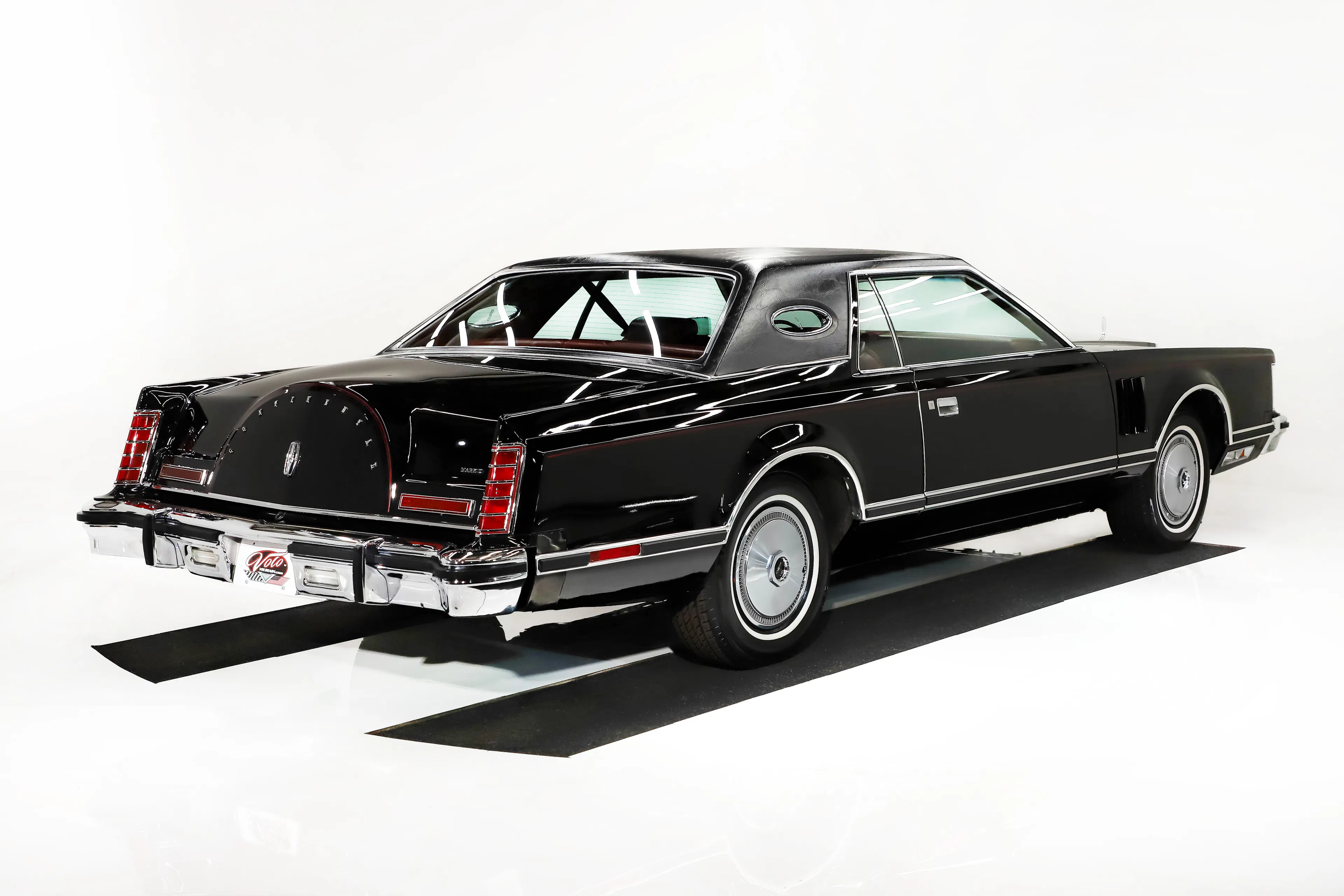 1978 Lincoln Continental Mk V 2dr Coupe Courtesy of Volo