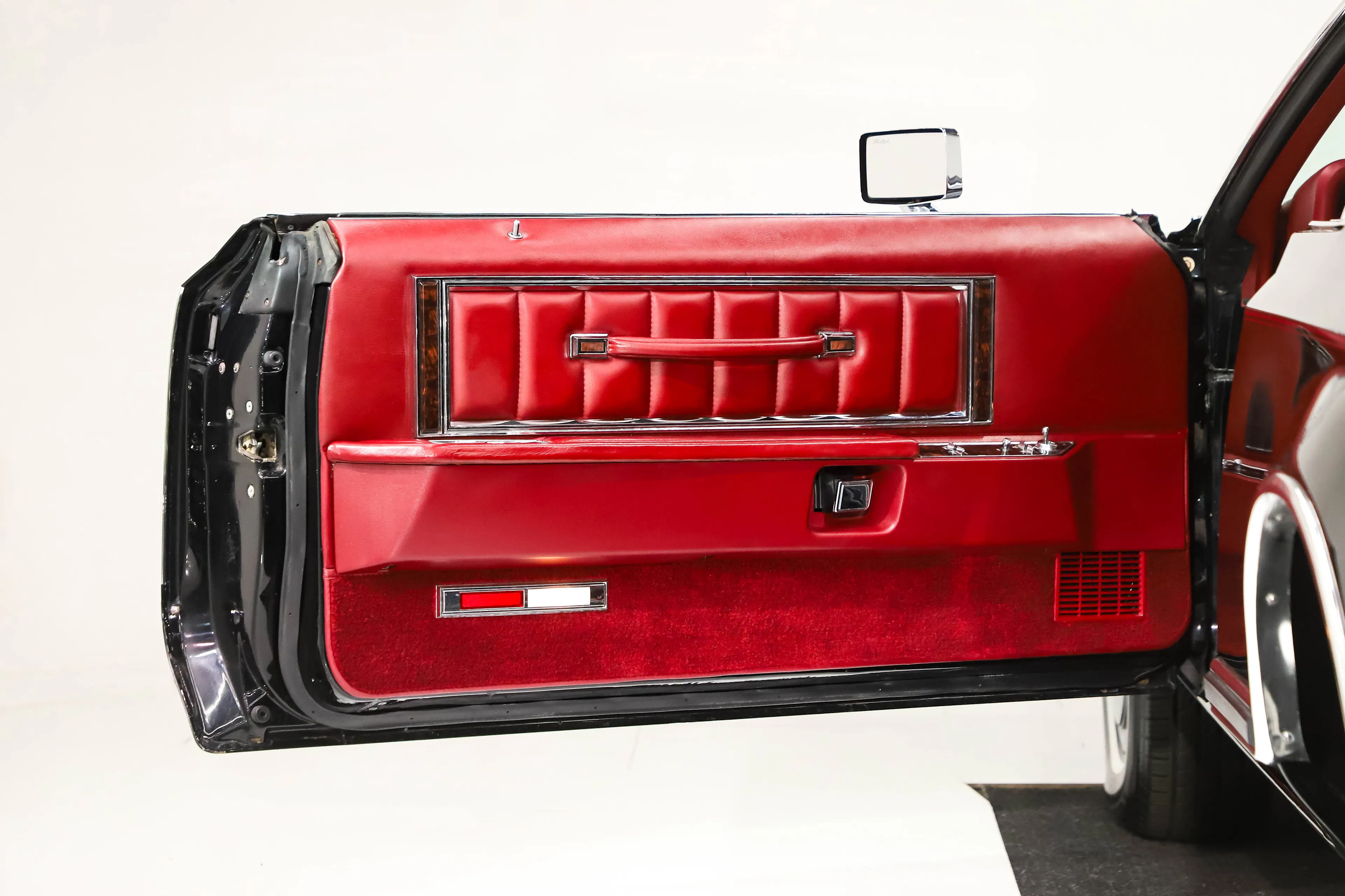 1978 Lincoln Continental Mk V 2dr Coupe Courtesy of Volo