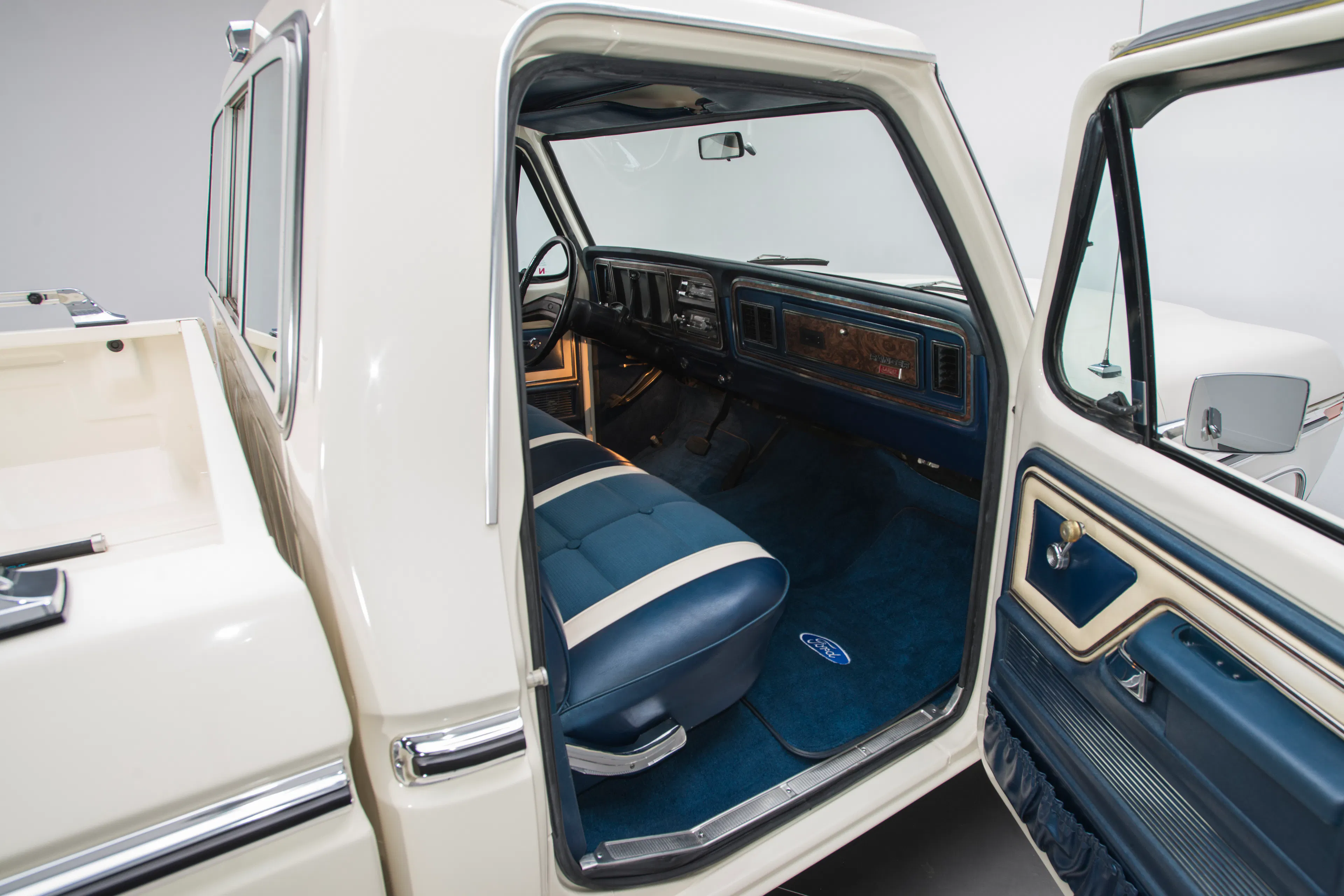 1979 Ford F-100 1/2 Ton 2dr Styleside Short Bed Courtesy of RK Motors