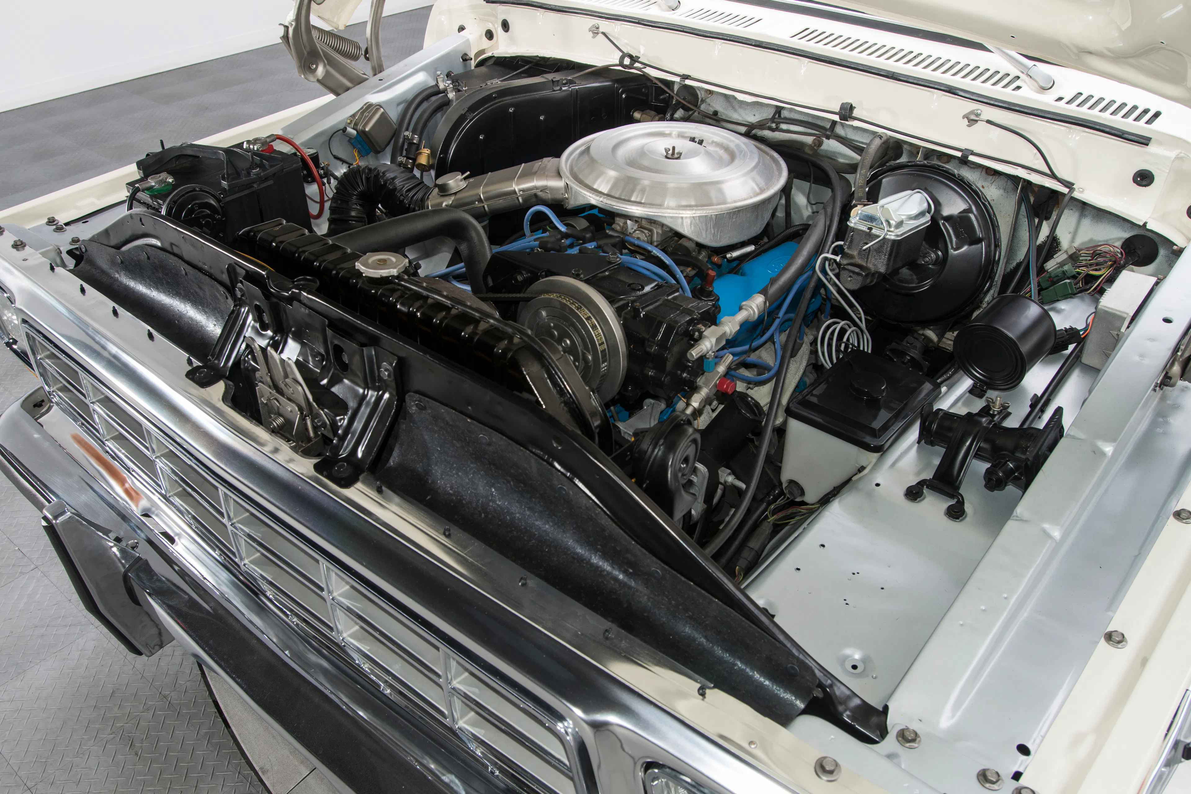 1979 Ford F-100 1/2 Ton 2dr Styleside Short Bed Courtesy of RK Motors