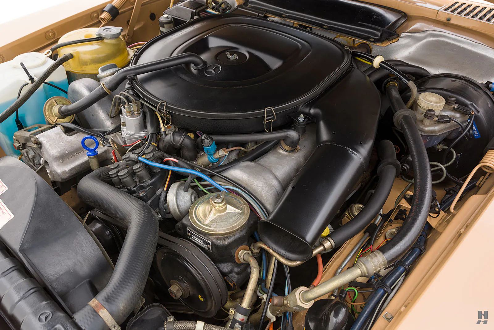 1979 Mercedes-Benz 450SL 2dr Roadster Courtesy of Hyman Ltd.