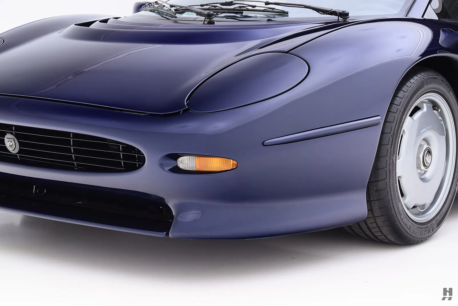 1994 Jaguar XJ 220 2dr Coupe Courtesy of Hyman Ltd.
