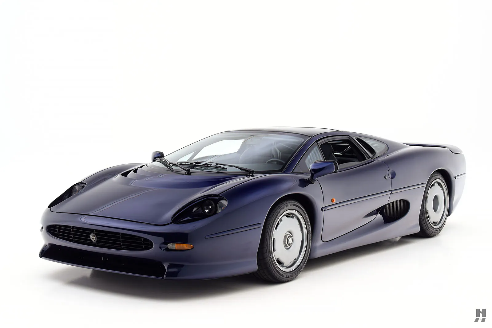 1994 Jaguar XJ 220 2dr Coupe Courtesy of Hyman Ltd.