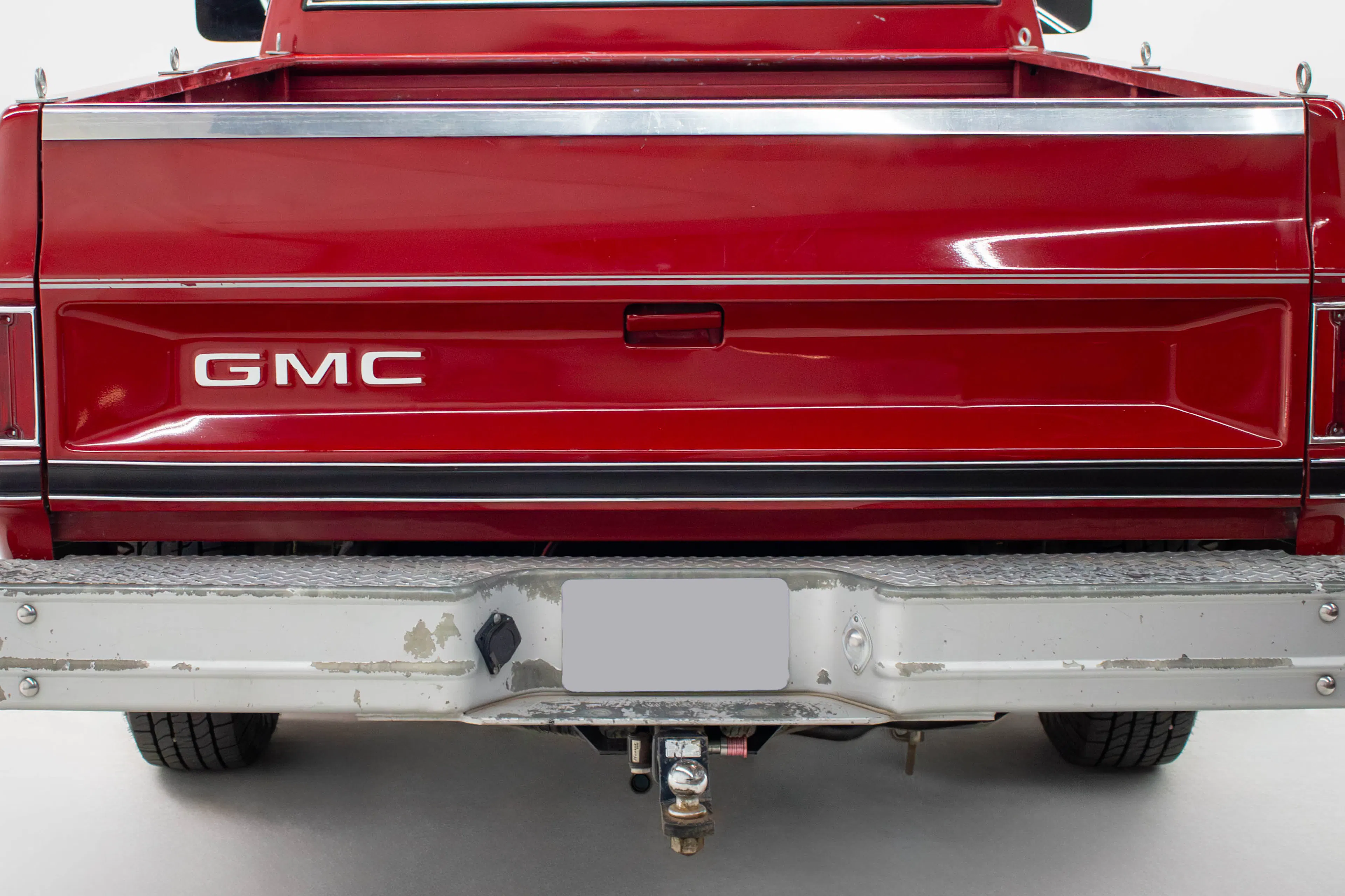 1986 GMC C2500 3/4 Ton 2dr Pickup Courtesy of Michelle Click