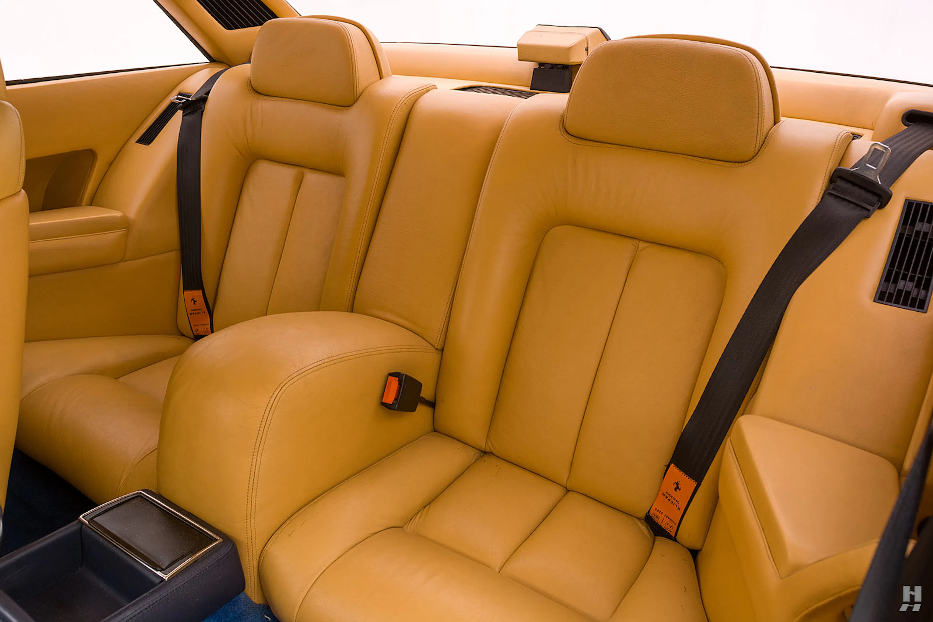 1987 Ferrari 412i 2dr 2+2 Coupe Courtesy of Hyman Ltd.