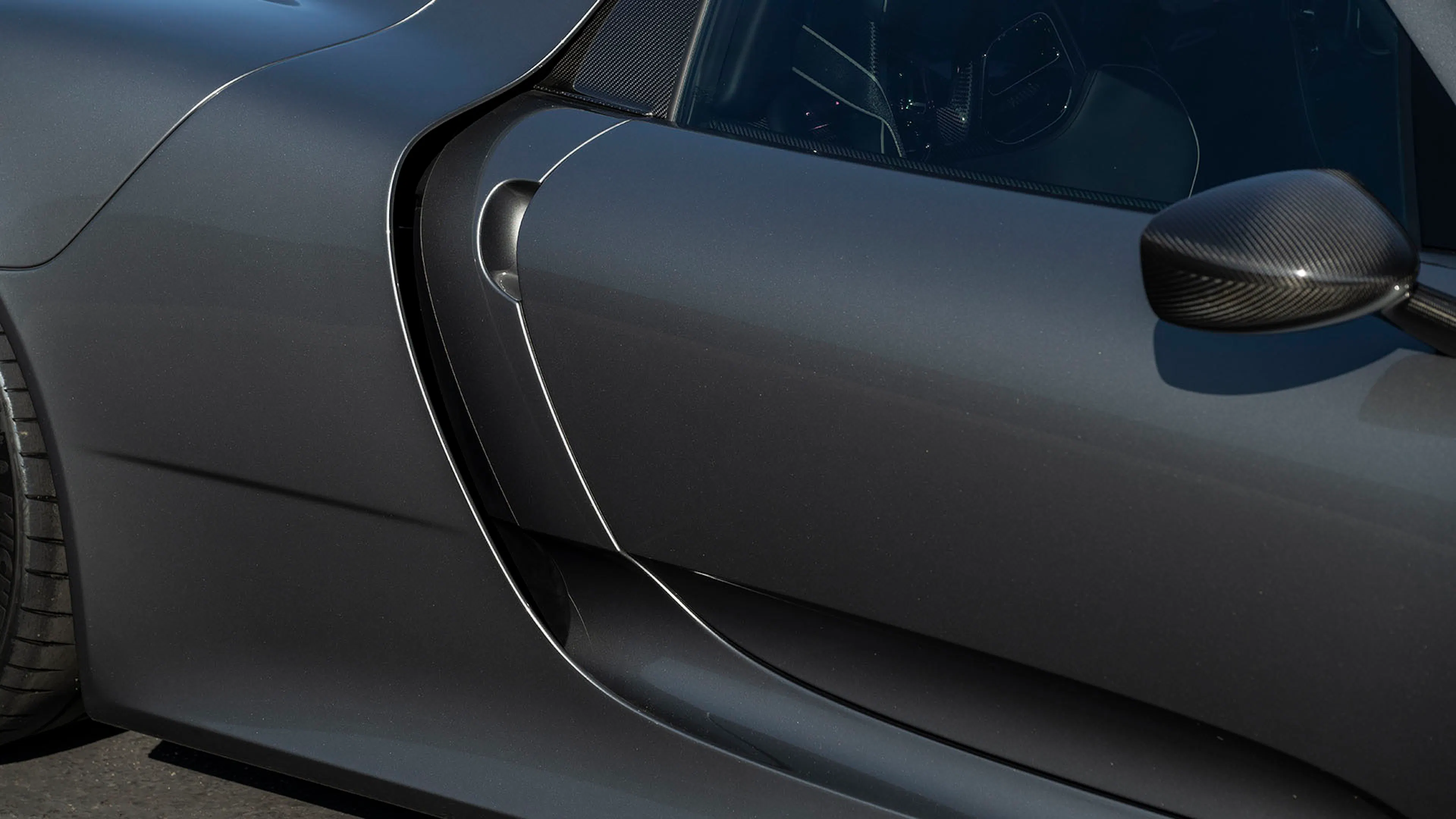 2015 Porsche 918 Spyder Weissach 2dr Roadster Courtesy of Broad Arrow Auctions