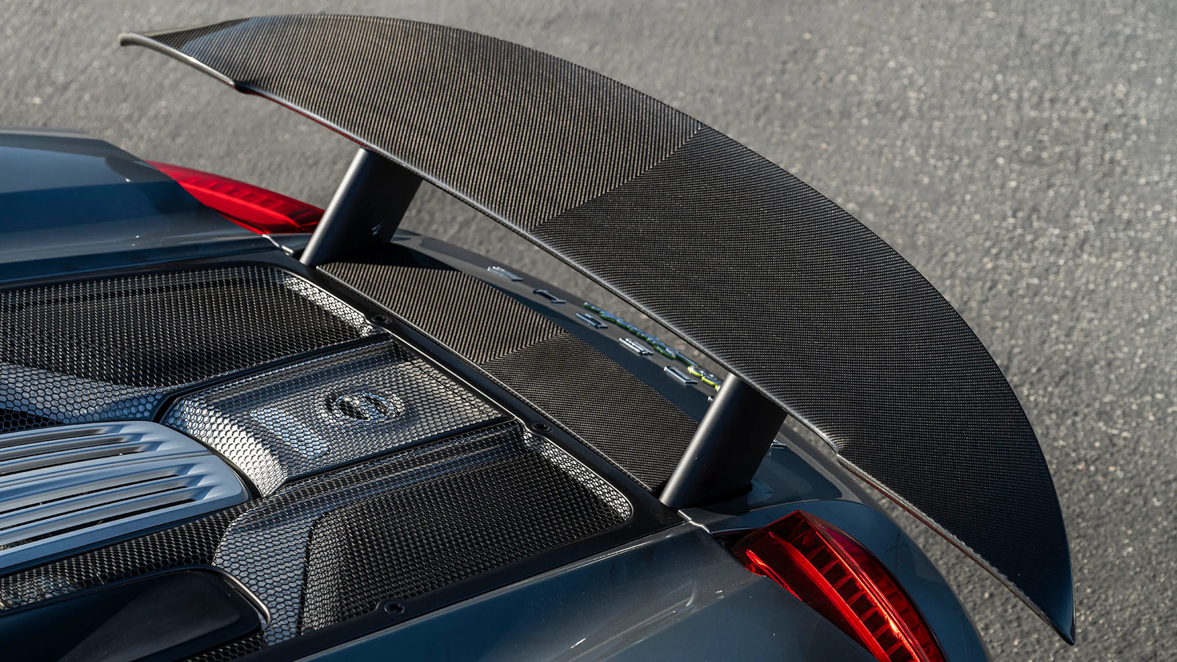 2015 Porsche 918 Spyder Weissach 2dr Roadster Courtesy of Broad Arrow Auctions