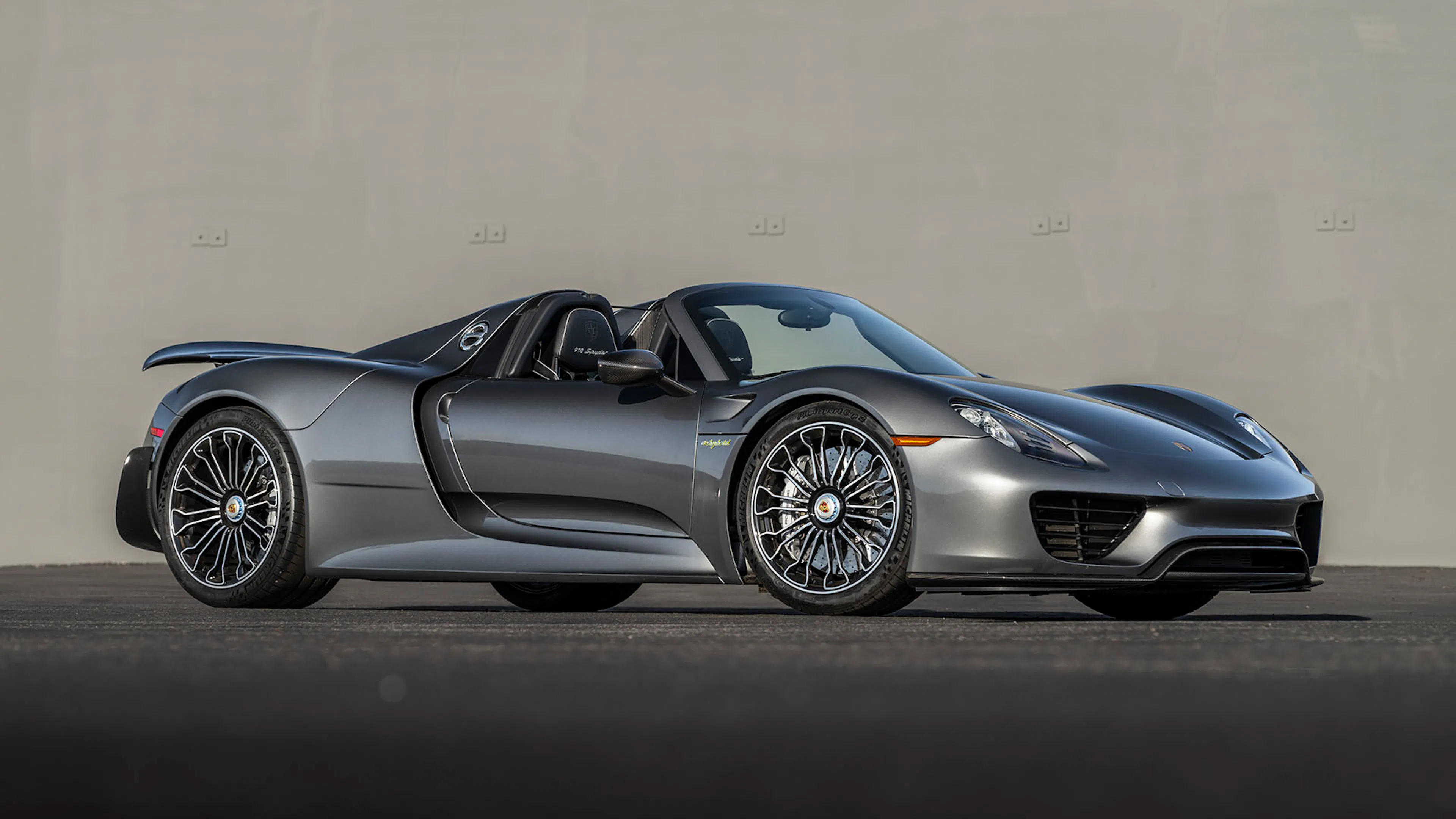 2015 Porsche 918 Spyder Weissach 2dr Roadster Courtesy of Broad Arrow Auctions