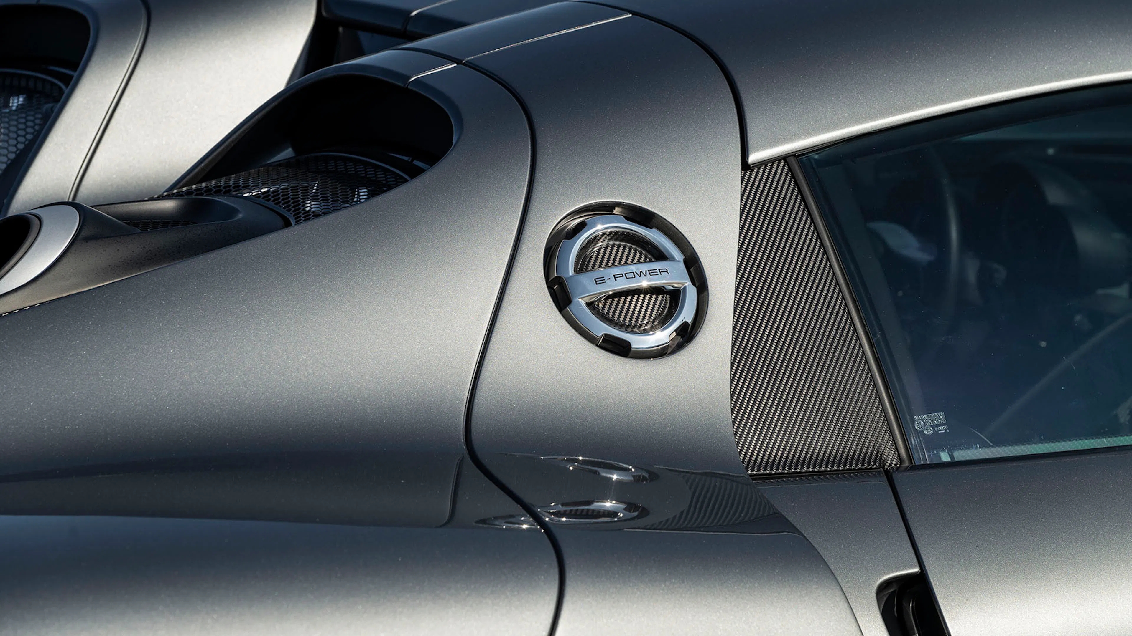 2015 Porsche 918 Spyder Weissach 2dr Roadster Courtesy of Broad Arrow Auctions