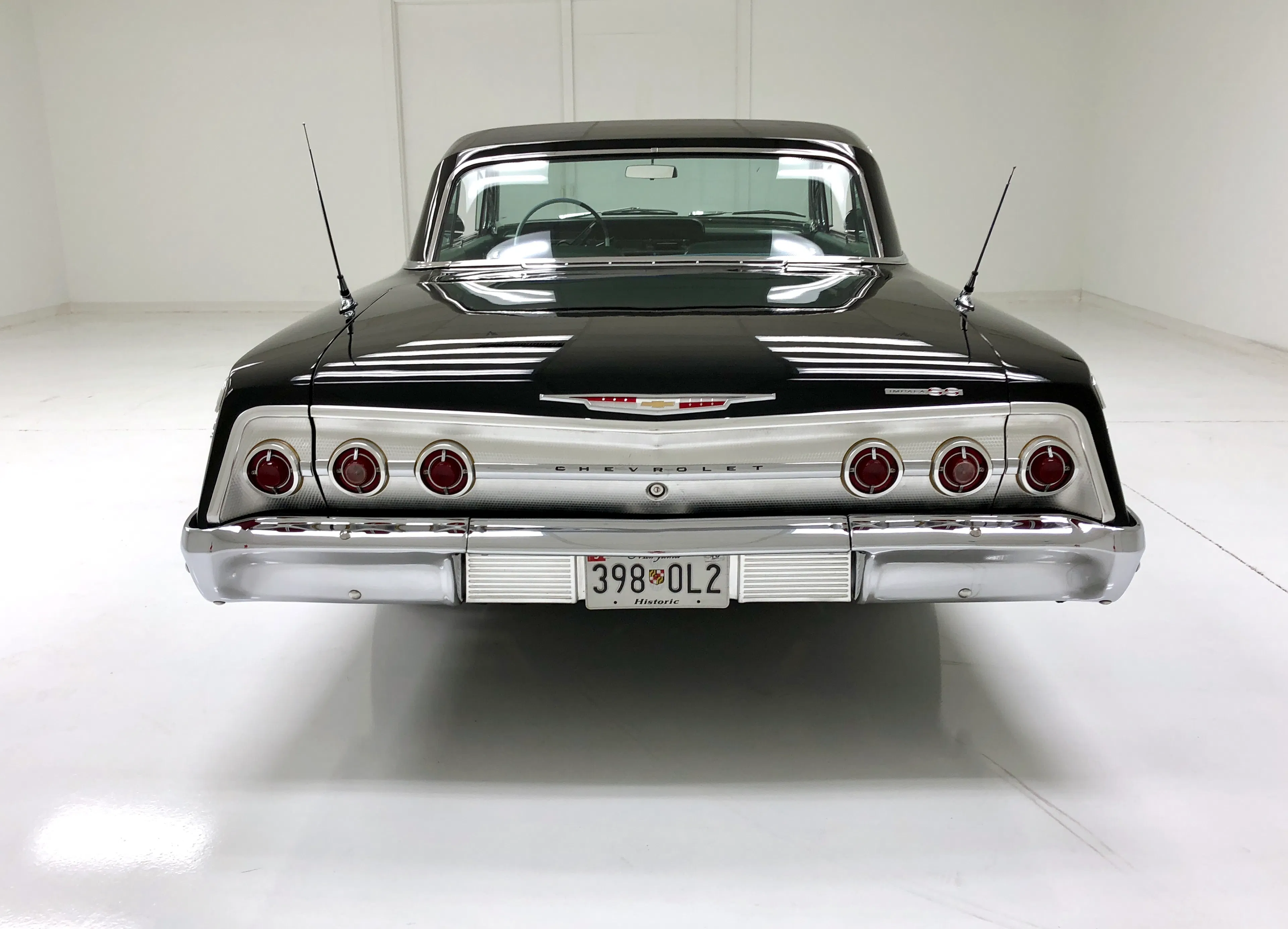 1962 Chevrolet Impala 2dr Sport Coupe Courtesy of Classic Auto Mall