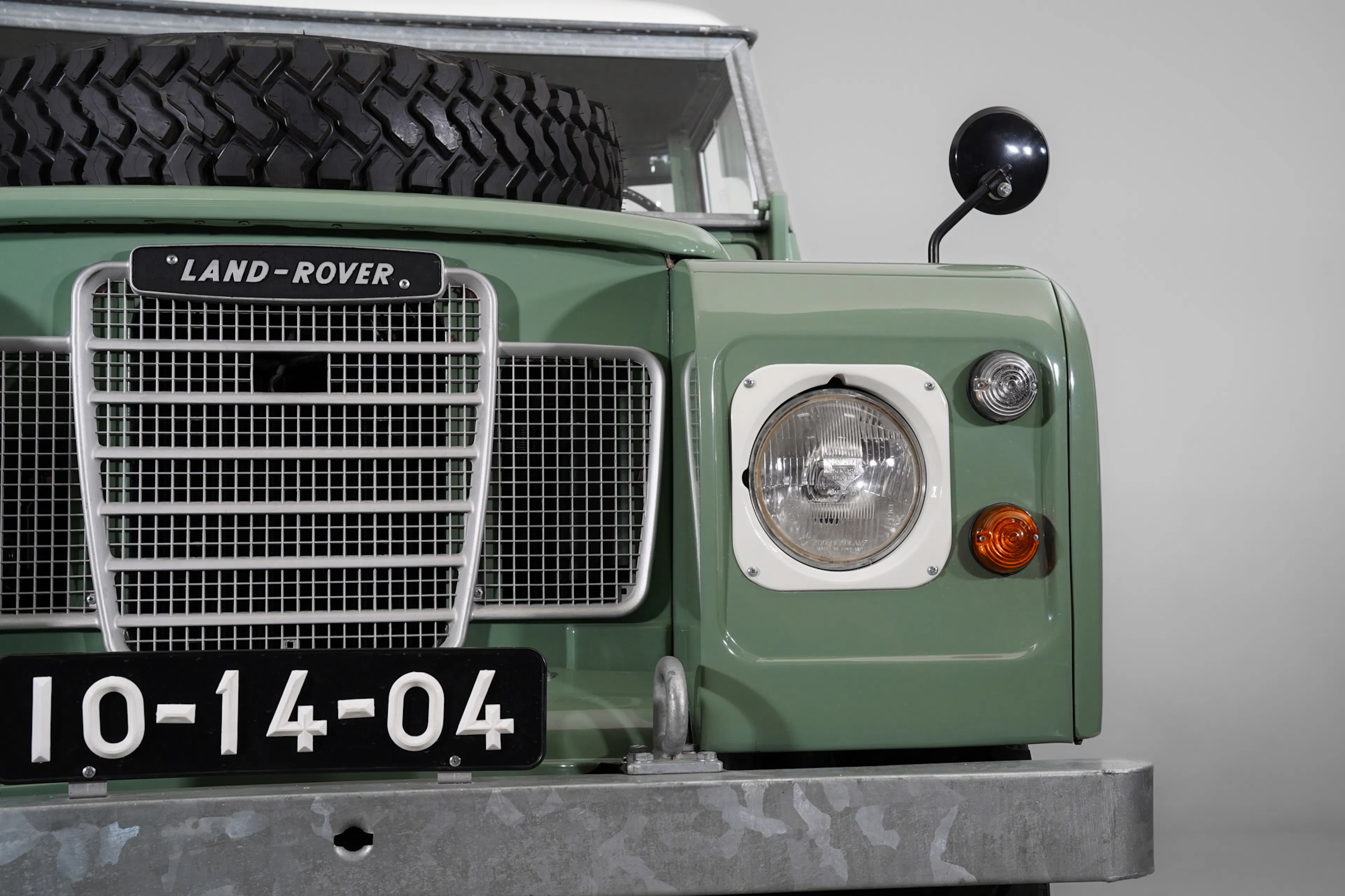 1971 Land Rover Series III 109 2dr Pickup 4x4 Courtesy of Canepa