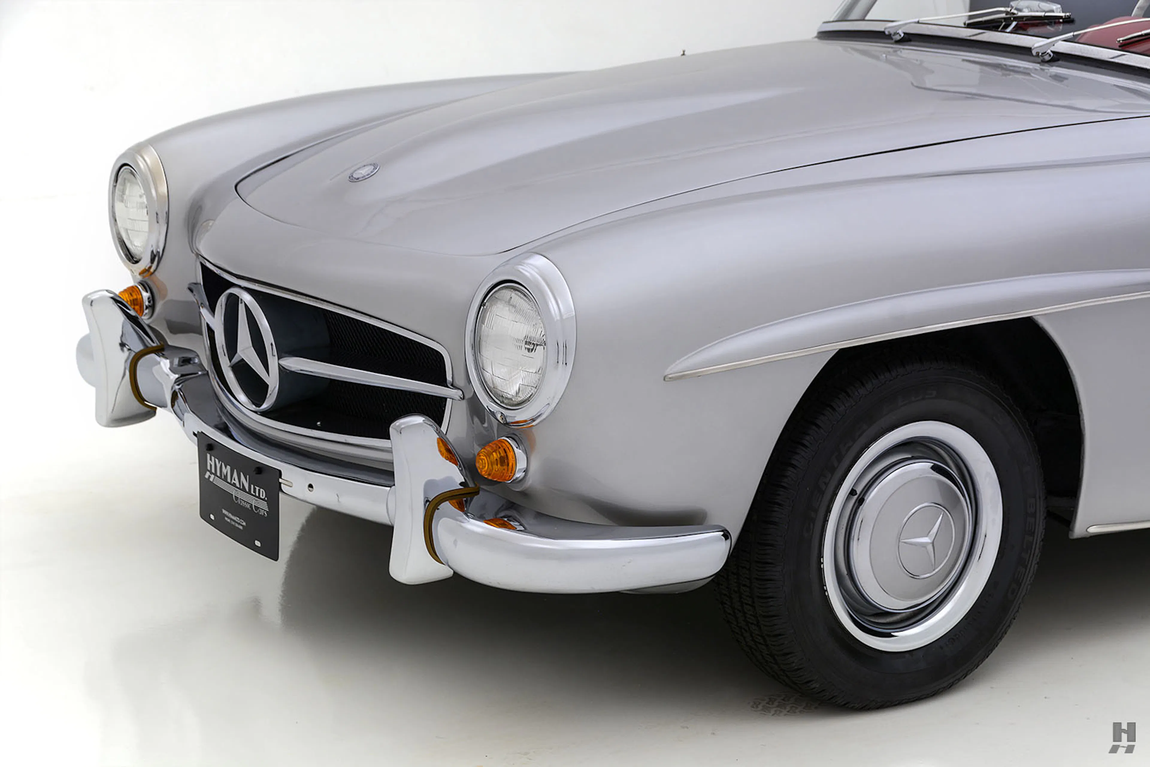1962 Mercedes-Benz 190SL 2dr Convertible Courtesy of Hyman Ltd.