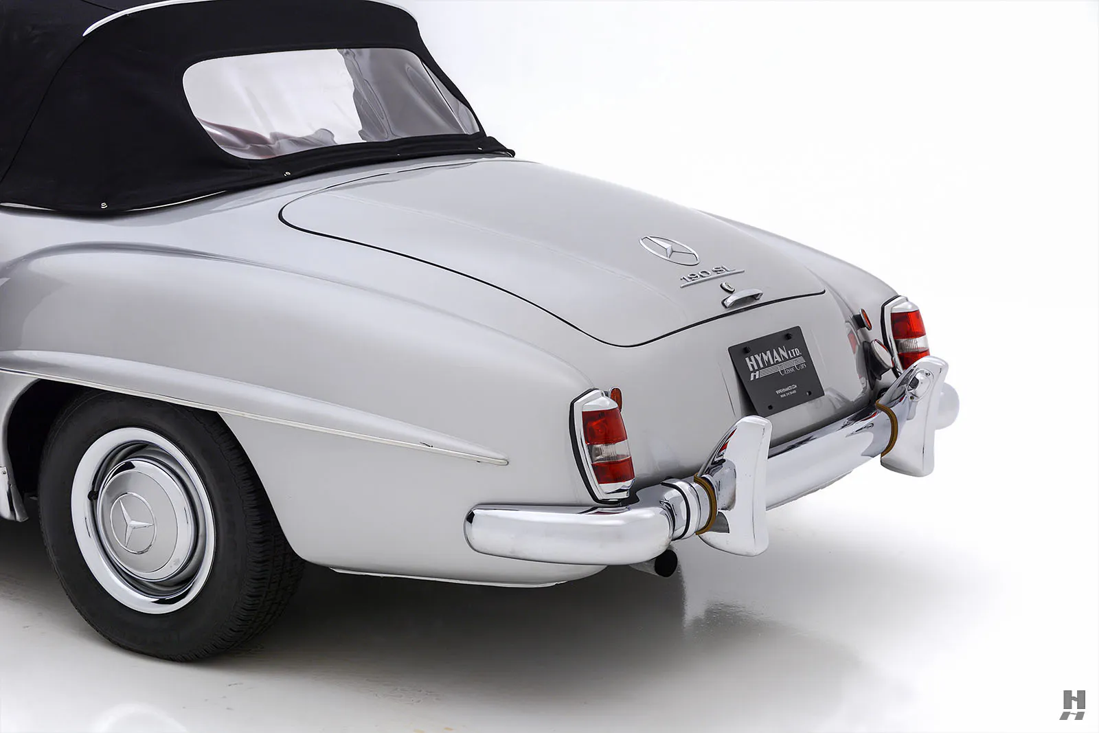 1962 Mercedes-Benz 190SL 2dr Convertible Courtesy of Hyman Ltd.