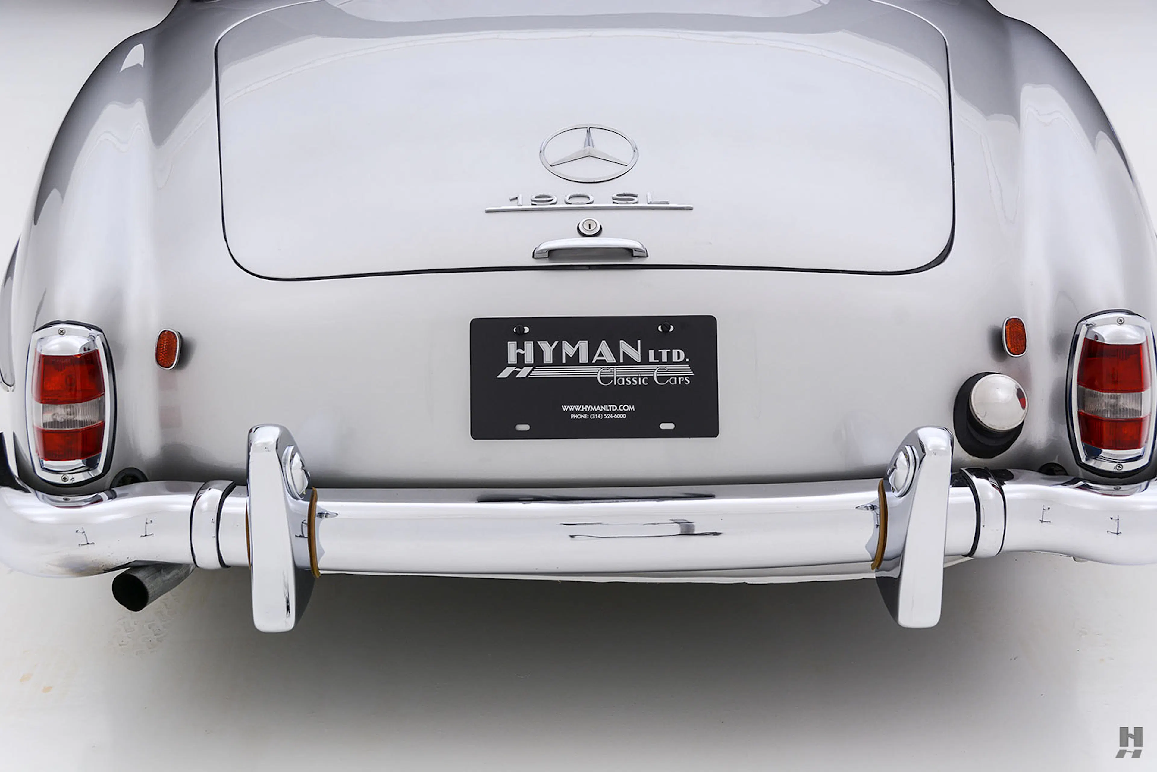 1962 Mercedes-Benz 190SL 2dr Convertible Courtesy of Hyman Ltd.