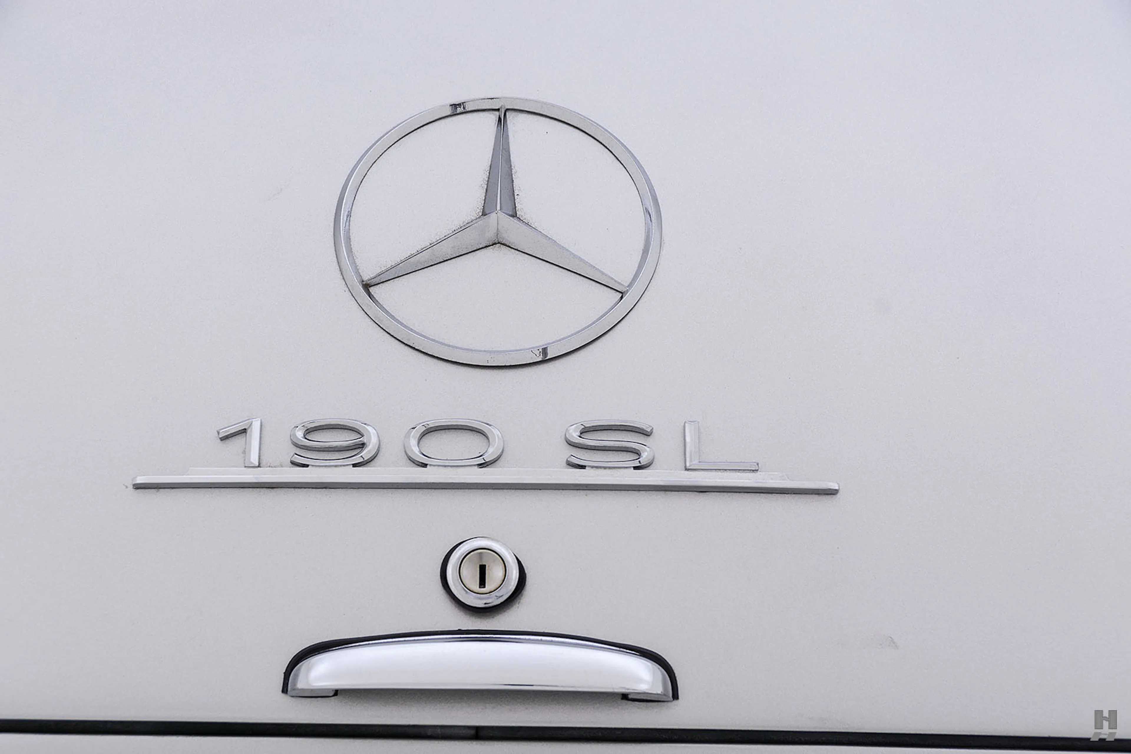 1962 Mercedes-Benz 190SL 2dr Convertible Courtesy of Hyman Ltd.