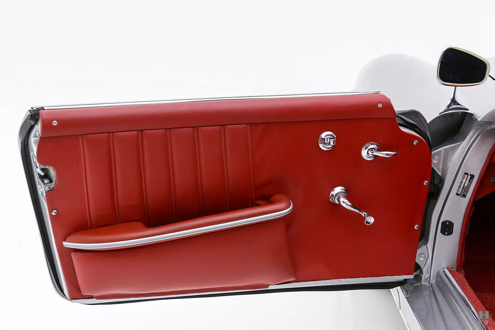 1962 Mercedes-Benz 190SL 2dr Convertible Courtesy of Hyman Ltd.