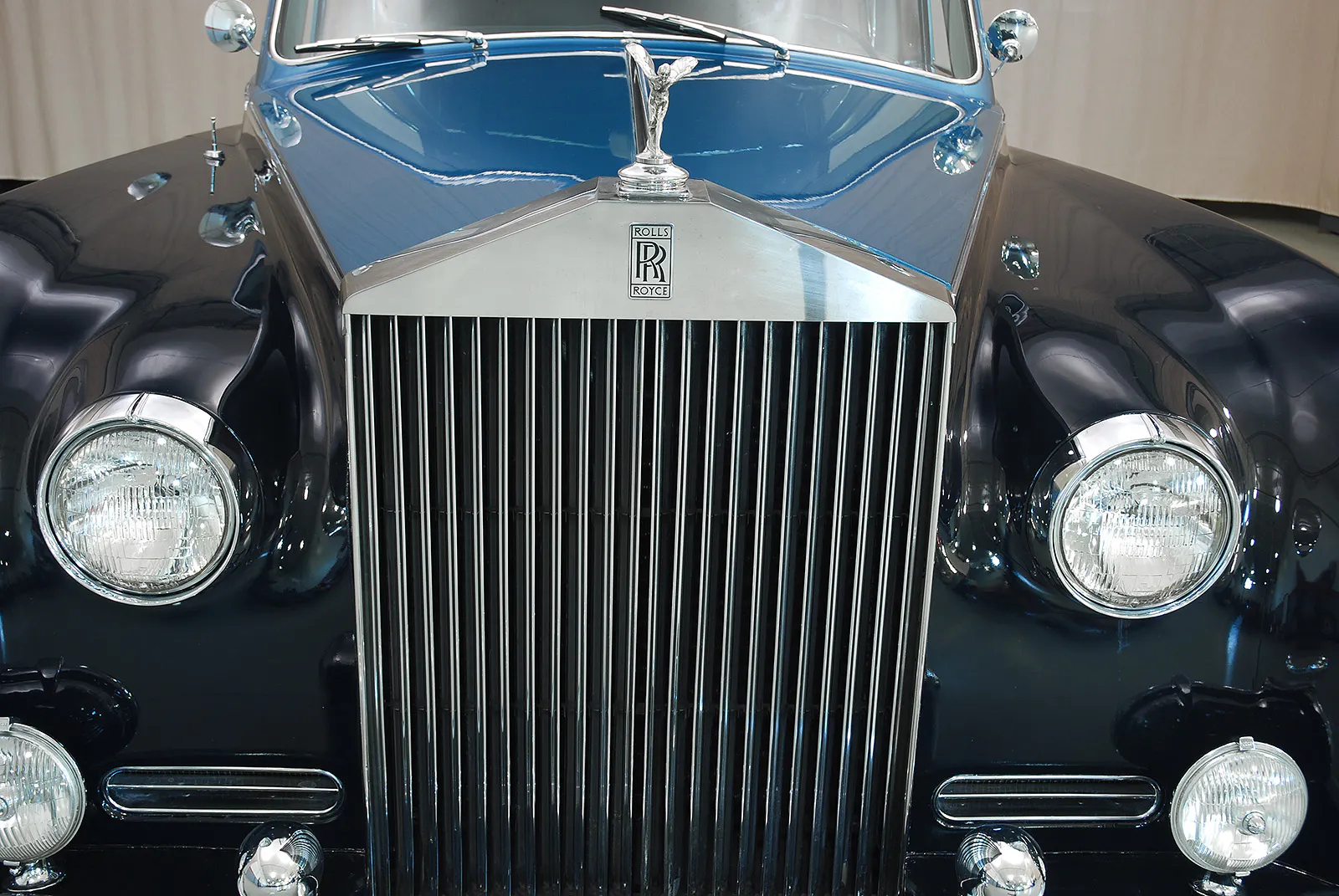 1962 Rolls-Royce Phantom V Mulliner Park Ward 4dr Limousine Courtesy of Hyman Ltd.