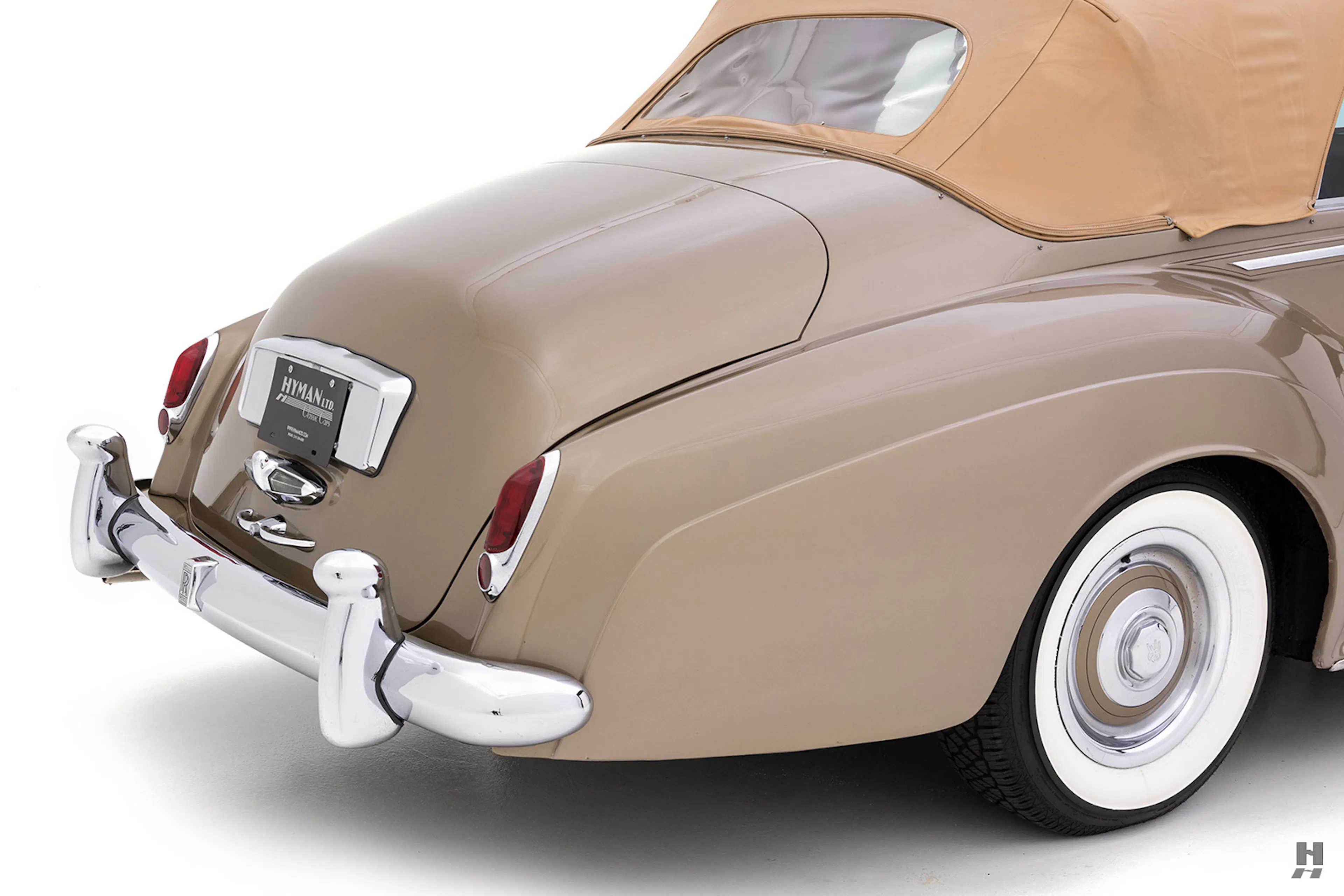 1962 Rolls-Royce Silver Cloud II HJ Mulliner 2dr Dophead Coupe Courtesy of Hyman Ltd.