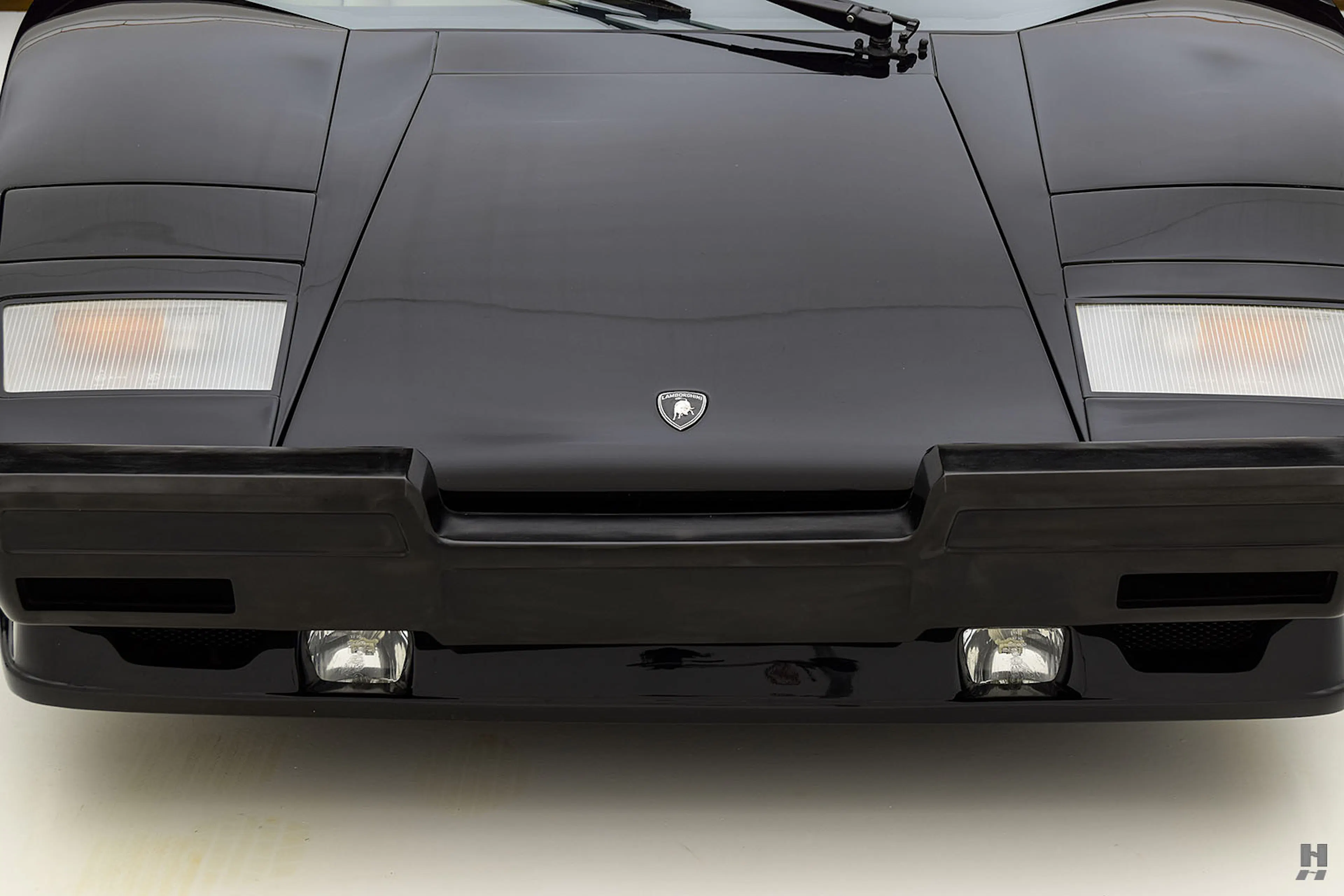 1989 Lamborghini Countach Silver Anniversary 2dr Coupe Courtesy of Hyman Ltd.