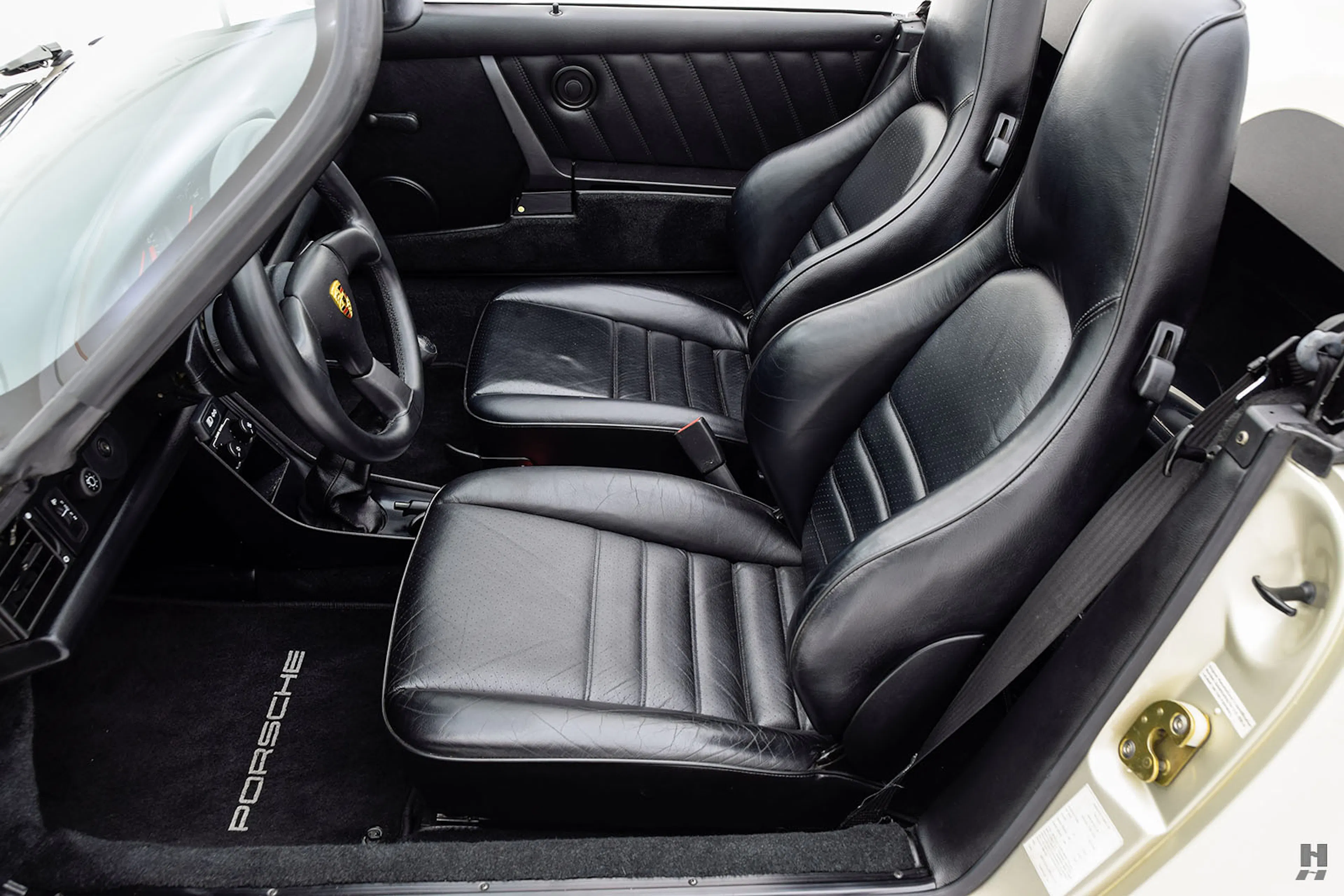 1989 Porsche 911 Carrera 2dr Speedster Courtesy of Hyman Ltd.