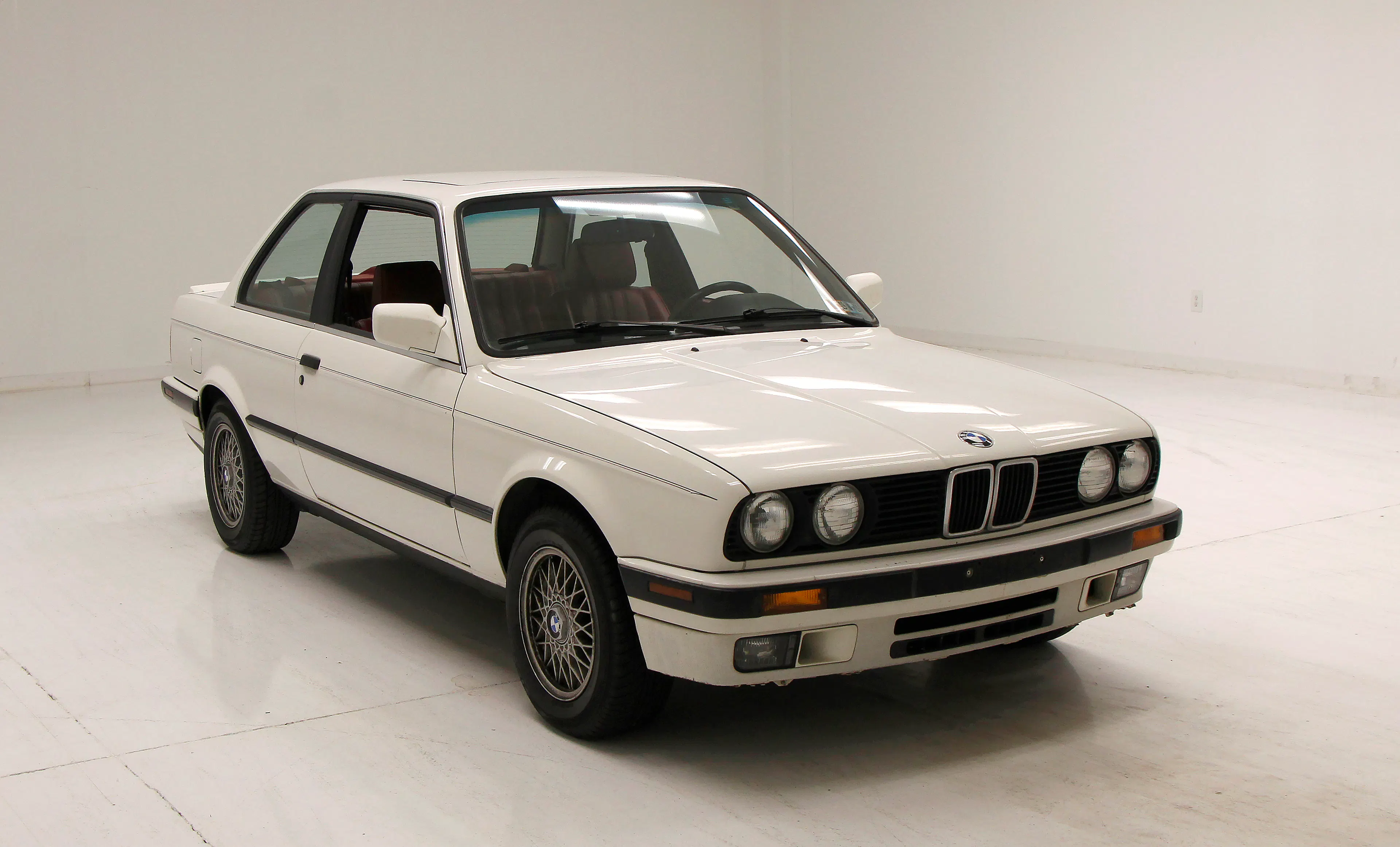 1990 BMW 325is coupe courtesy Classic Auto Mall