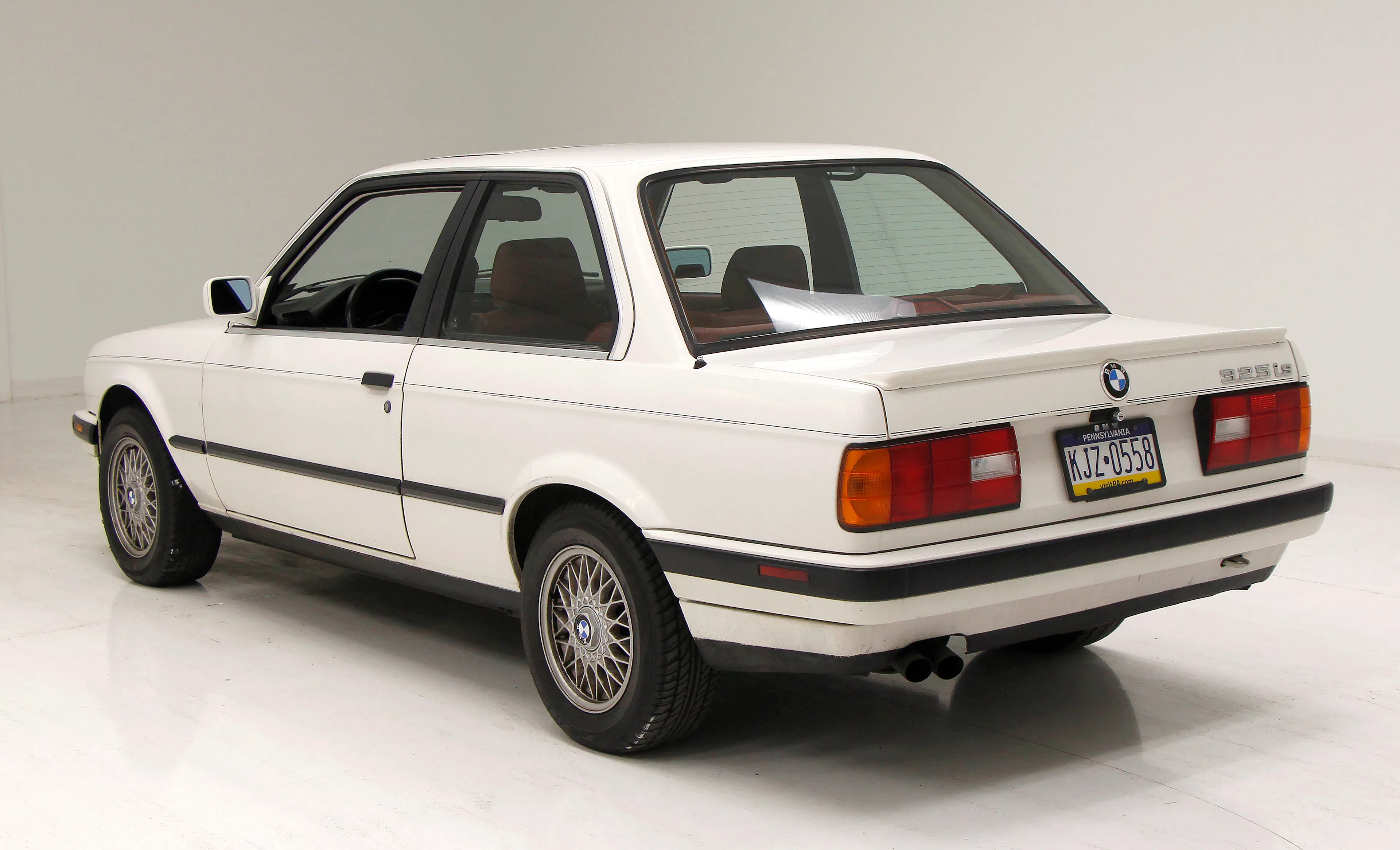 1990 BMW 325is coupe courtesy Classic Auto Mall