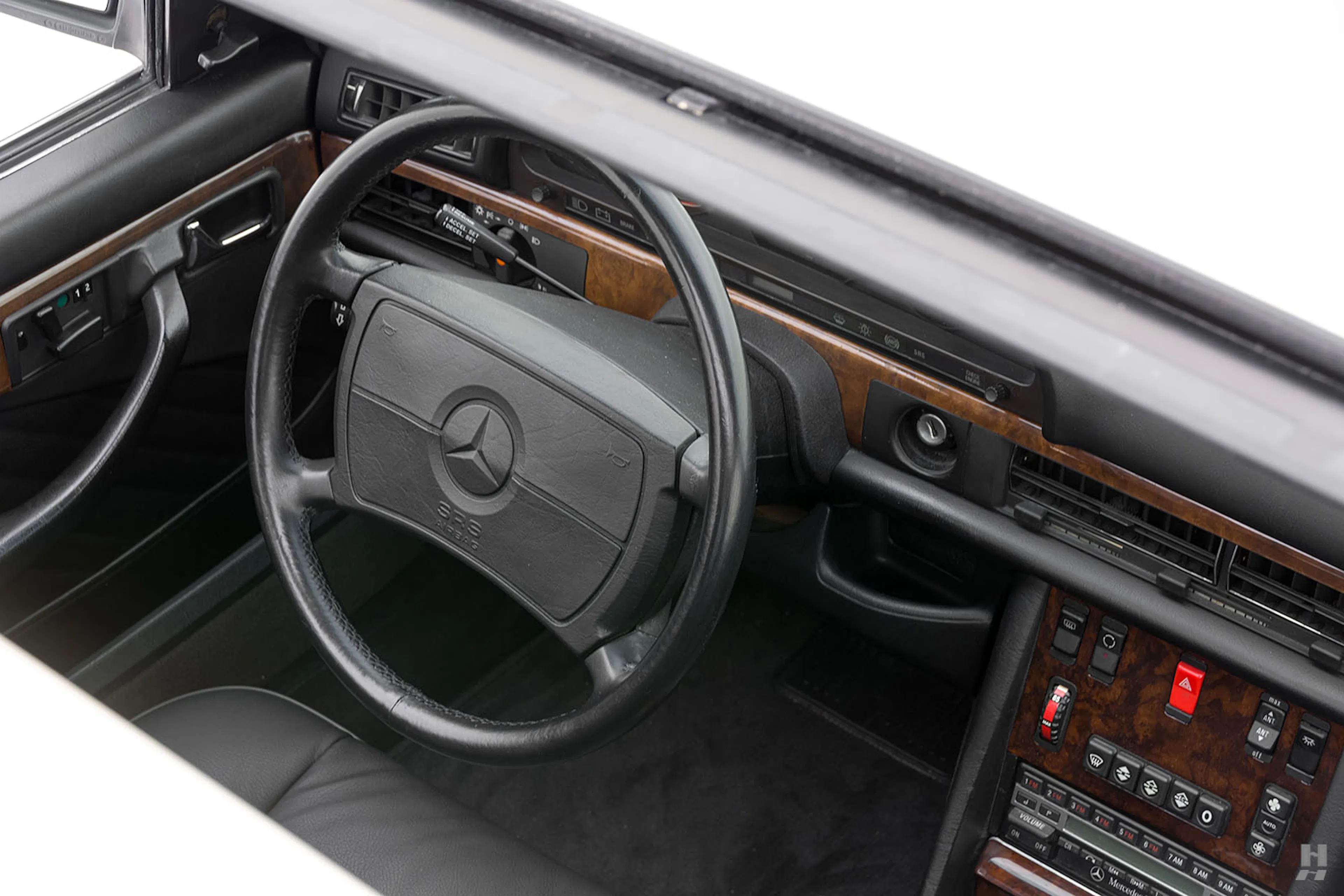 1991 Mercedes-Benz 560SEC 2dr Coupe Courtesy of Hyman Ltd.