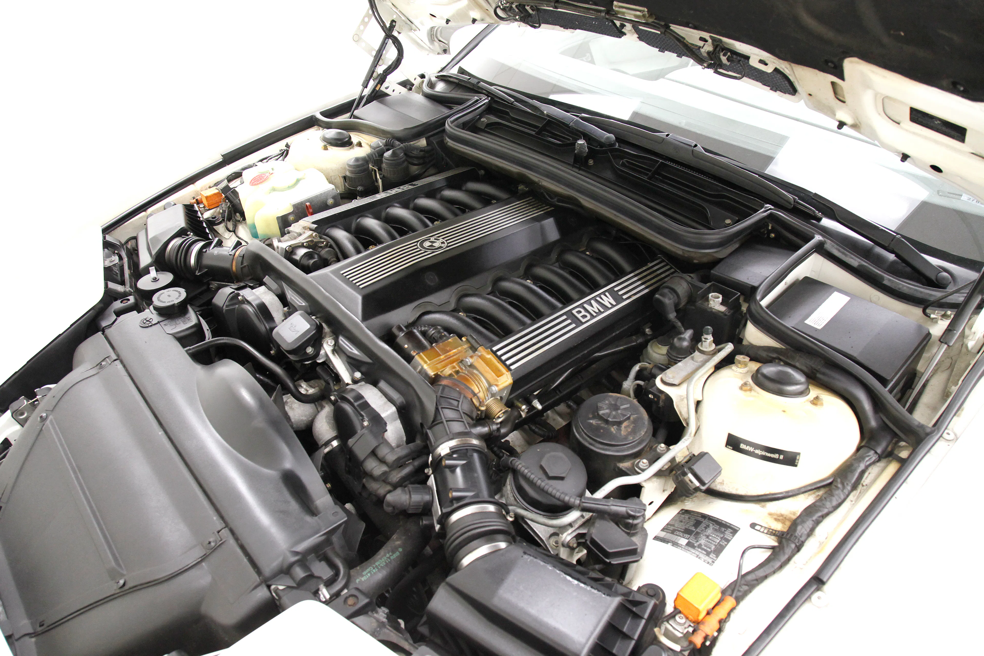 1993 BMW 850Ci coupe courtesy Classic Auto Mall