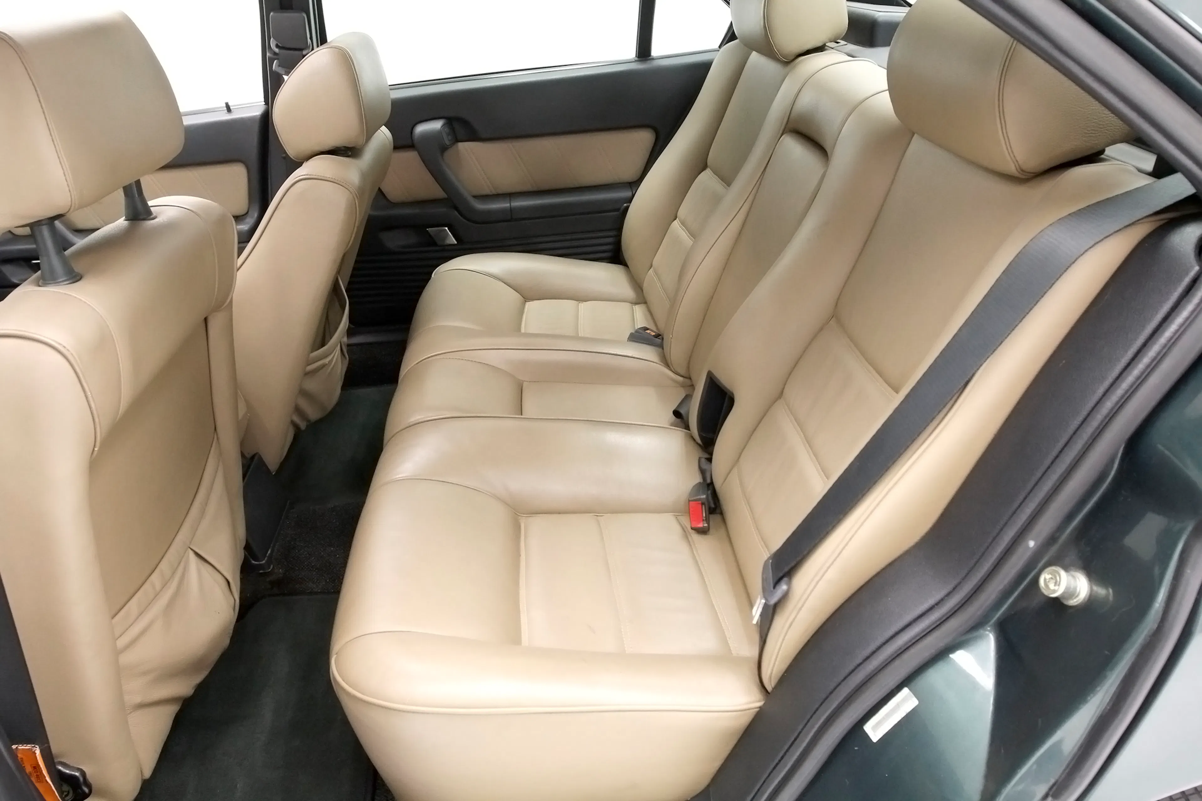 1995 Alfa Romeo 164 LS sedan courtesy Classic Auto Mall