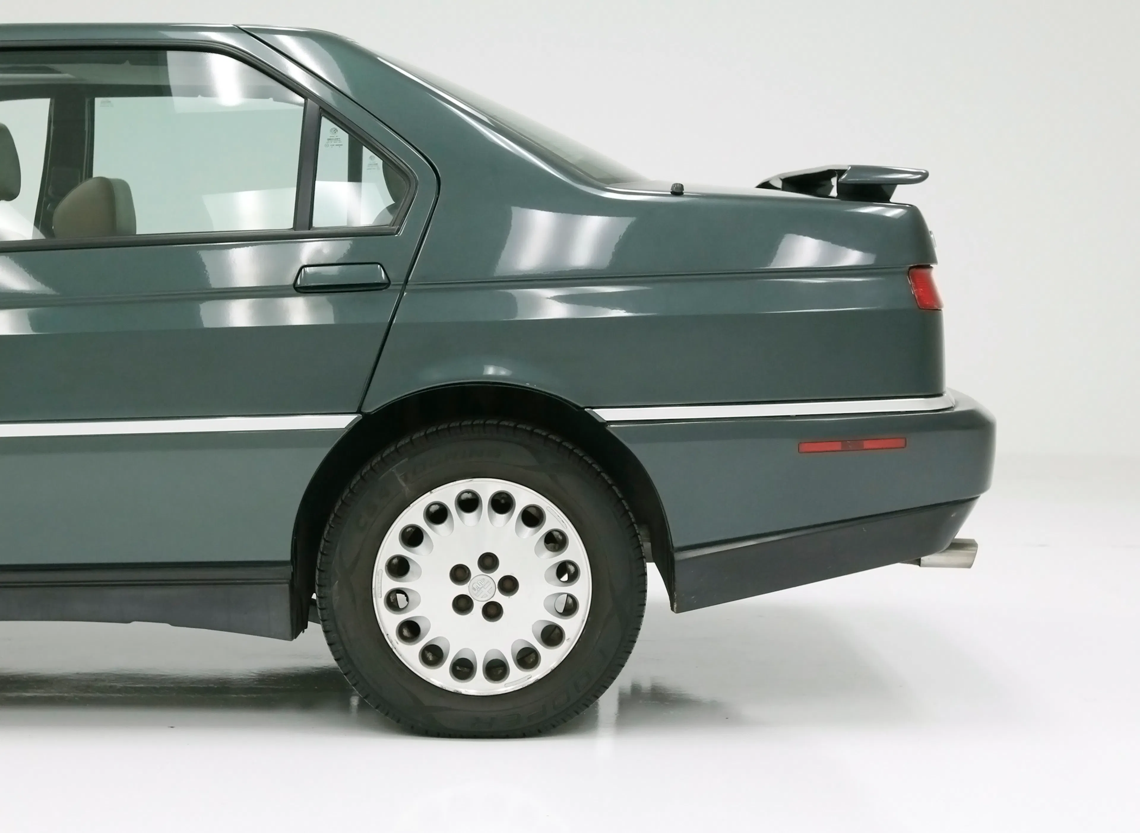 1995 Alfa Romeo 164 LS sedan courtesy Classic Auto Mall