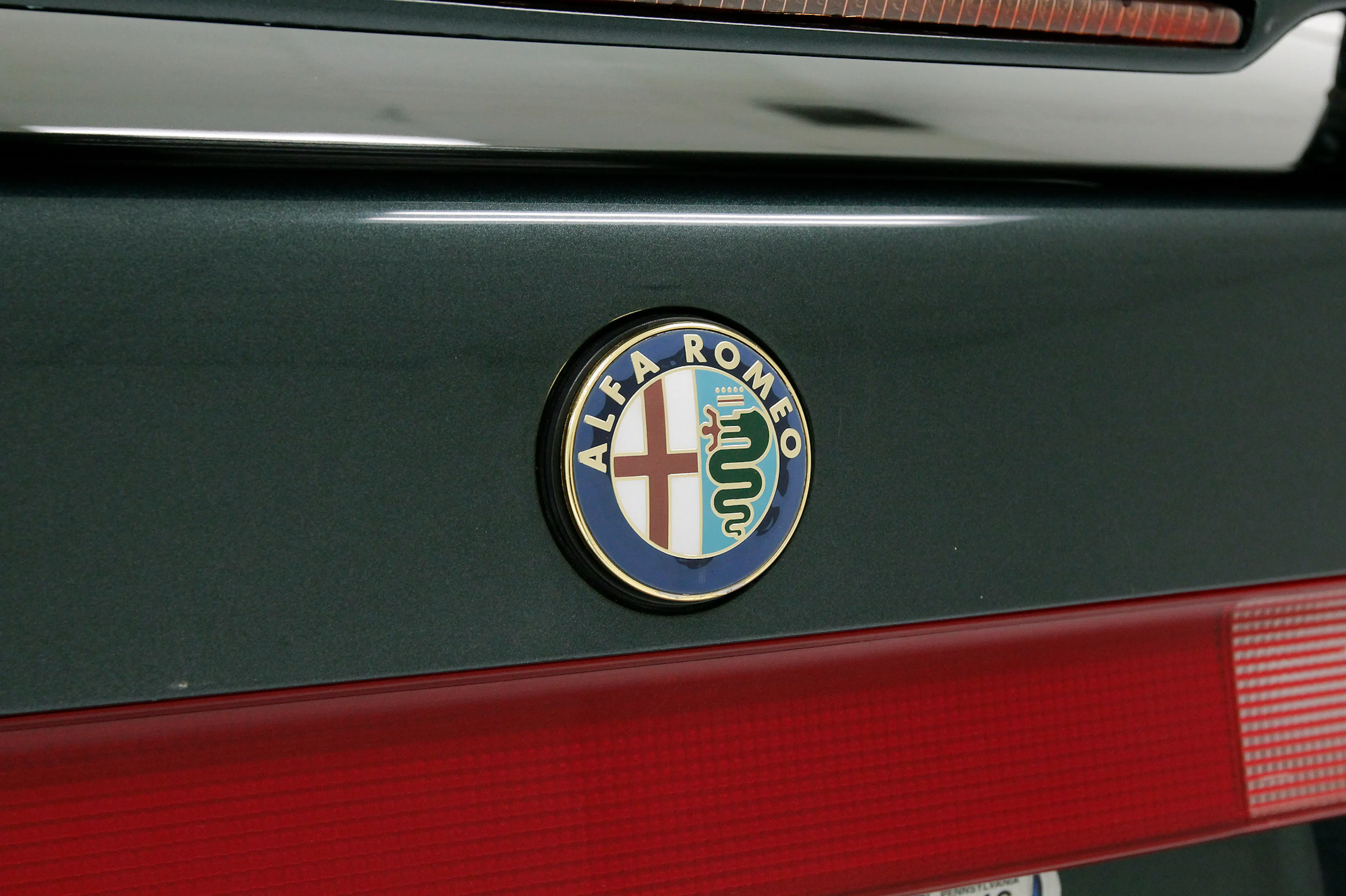 1995 Alfa Romeo 164 LS sedan courtesy Classic Auto Mall