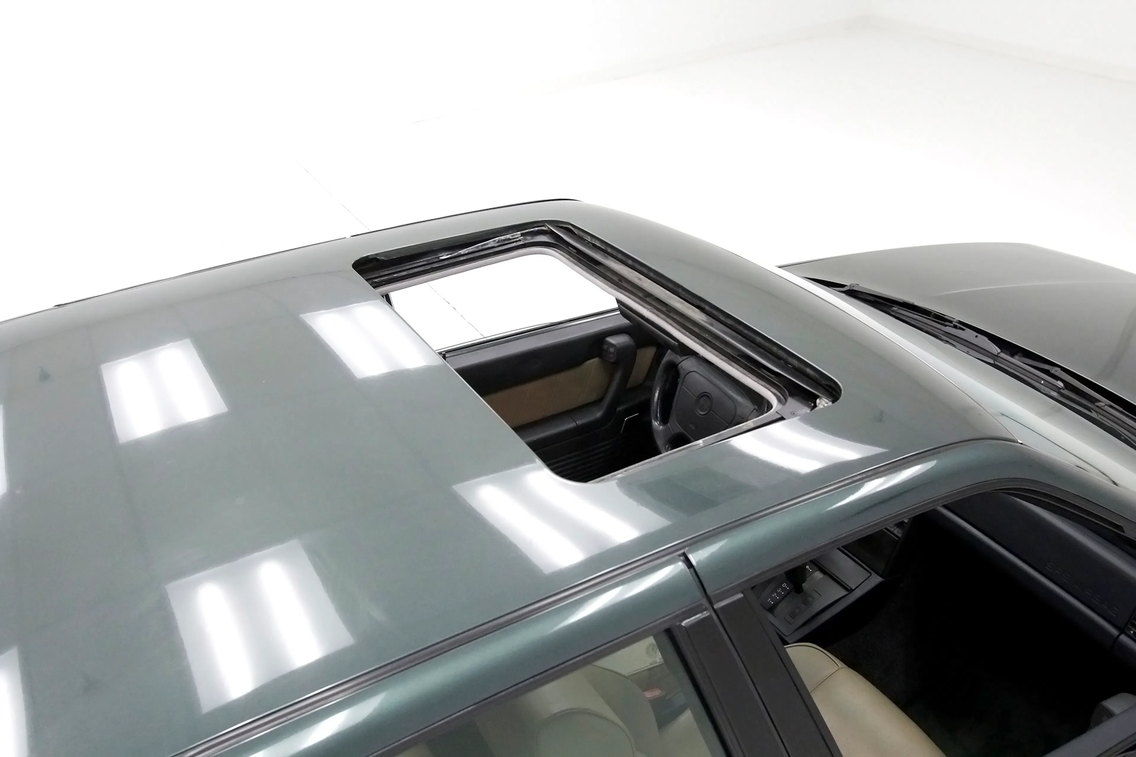 1995 Alfa Romeo 164 LS sedan courtesy Classic Auto Mall