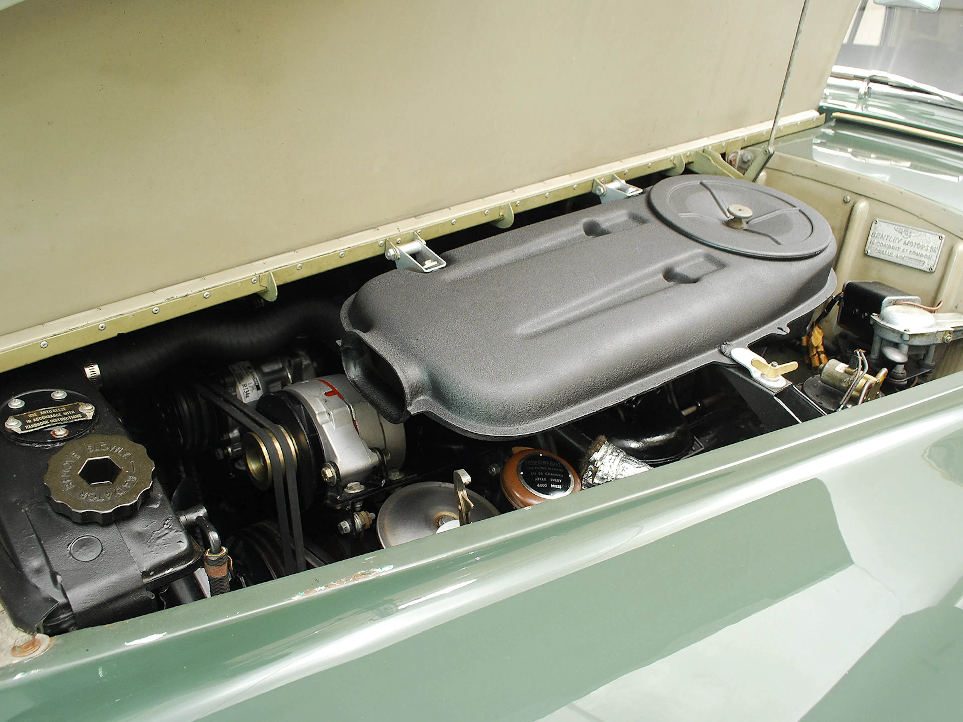 1964 Bentley S3 4dr Sedan Courtesy of Hyman Ltd.
