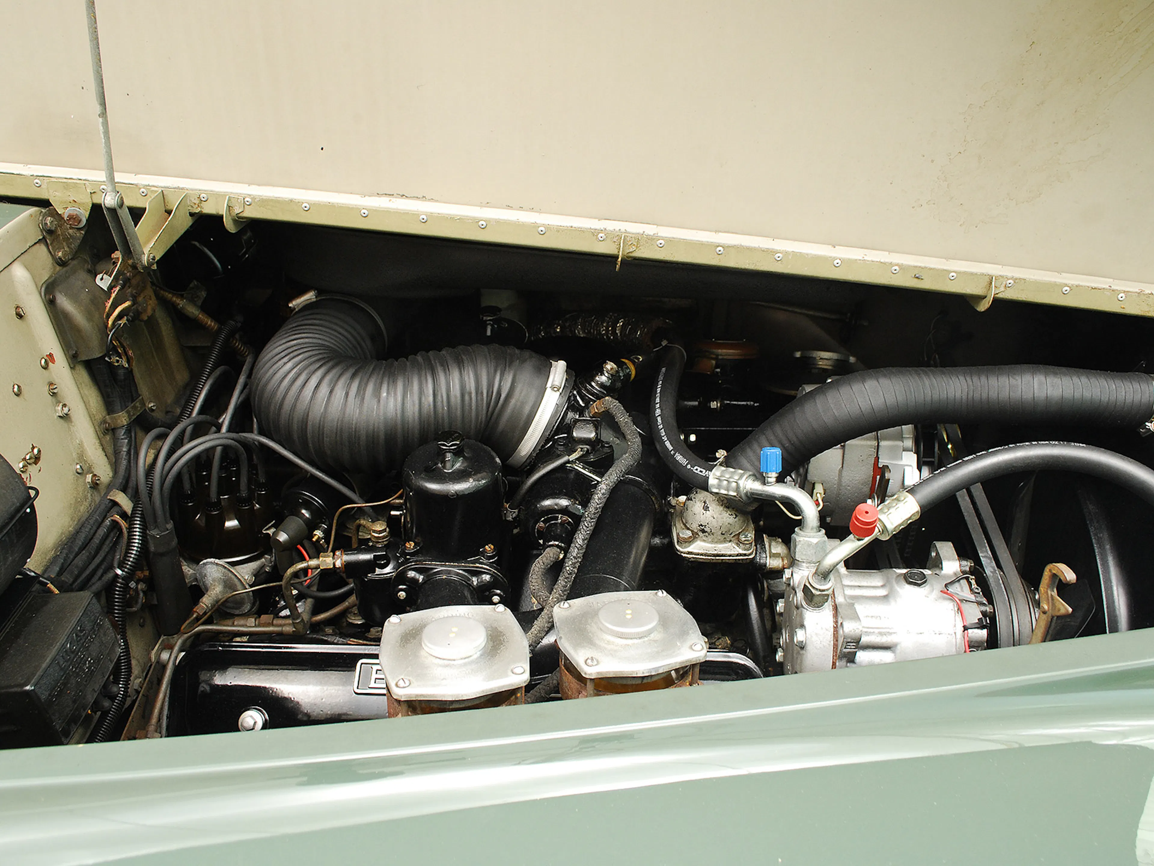 1964 Bentley S3 4dr Sedan Courtesy of Hyman Ltd.
