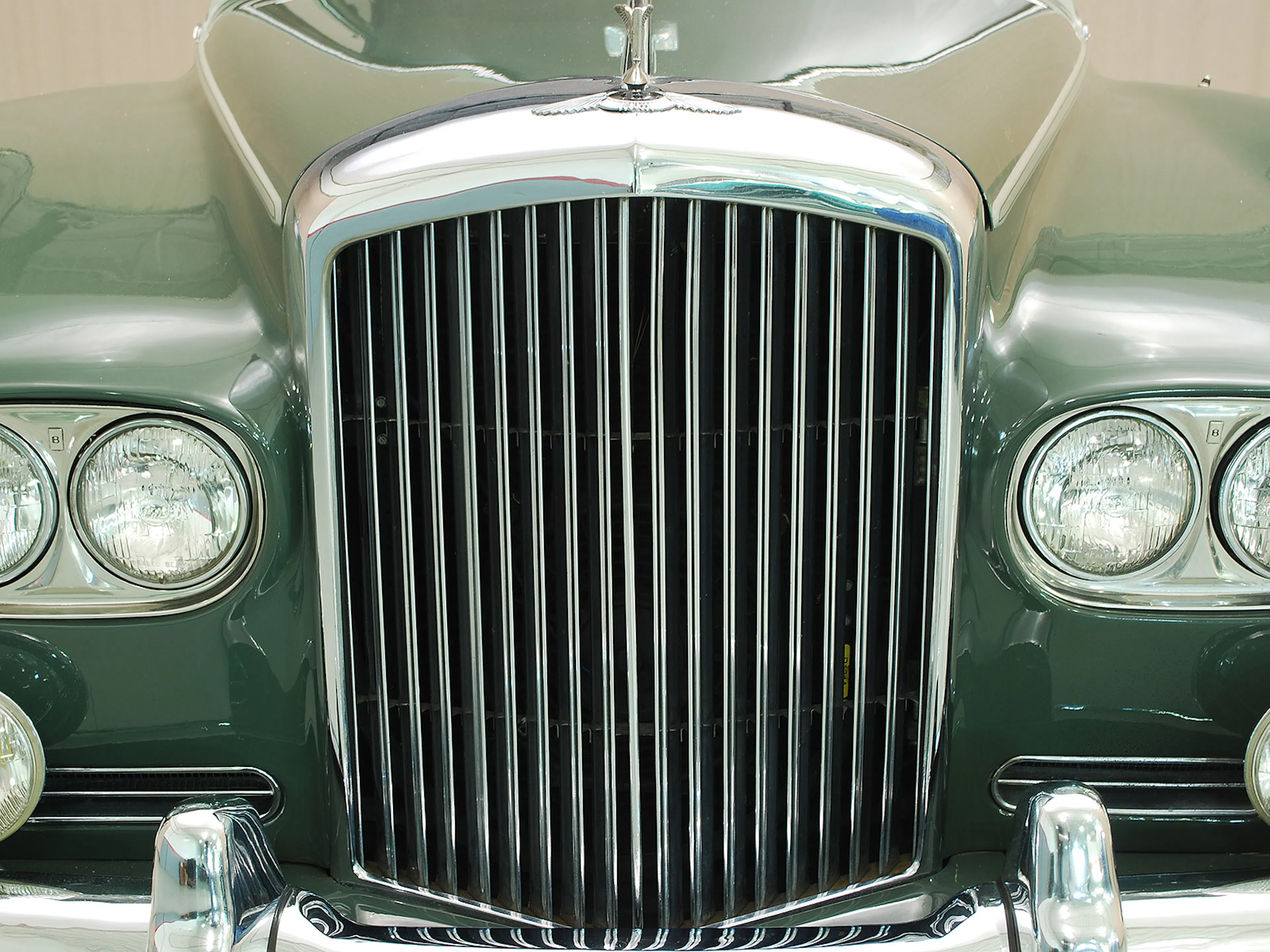 1964 Bentley S3 4dr Sedan Courtesy of Hyman Ltd.