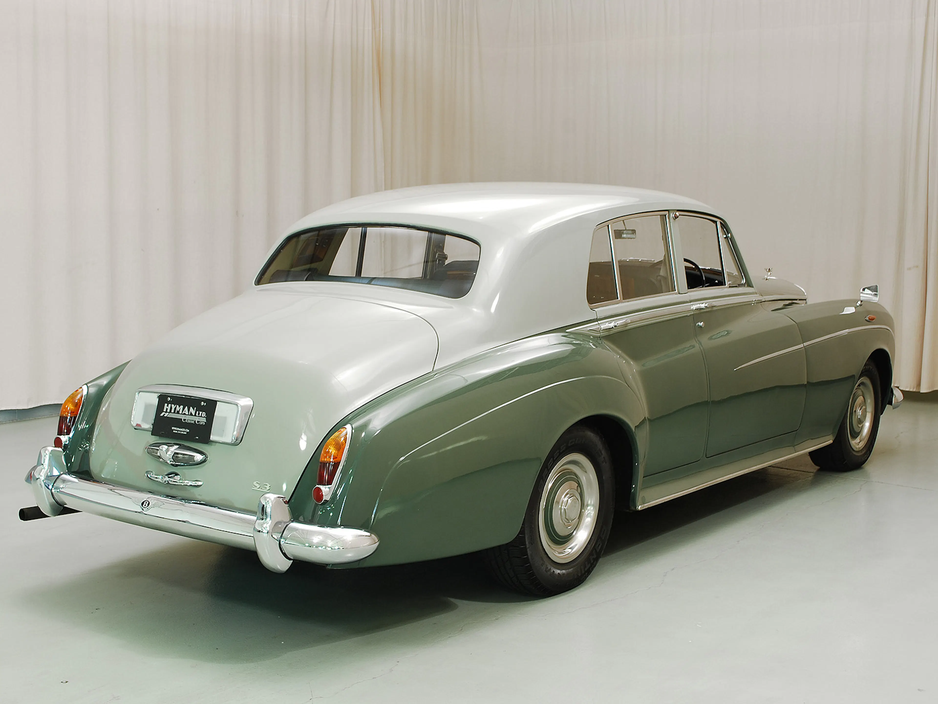 1964 Bentley S3 4dr Sedan Courtesy of Hyman Ltd.