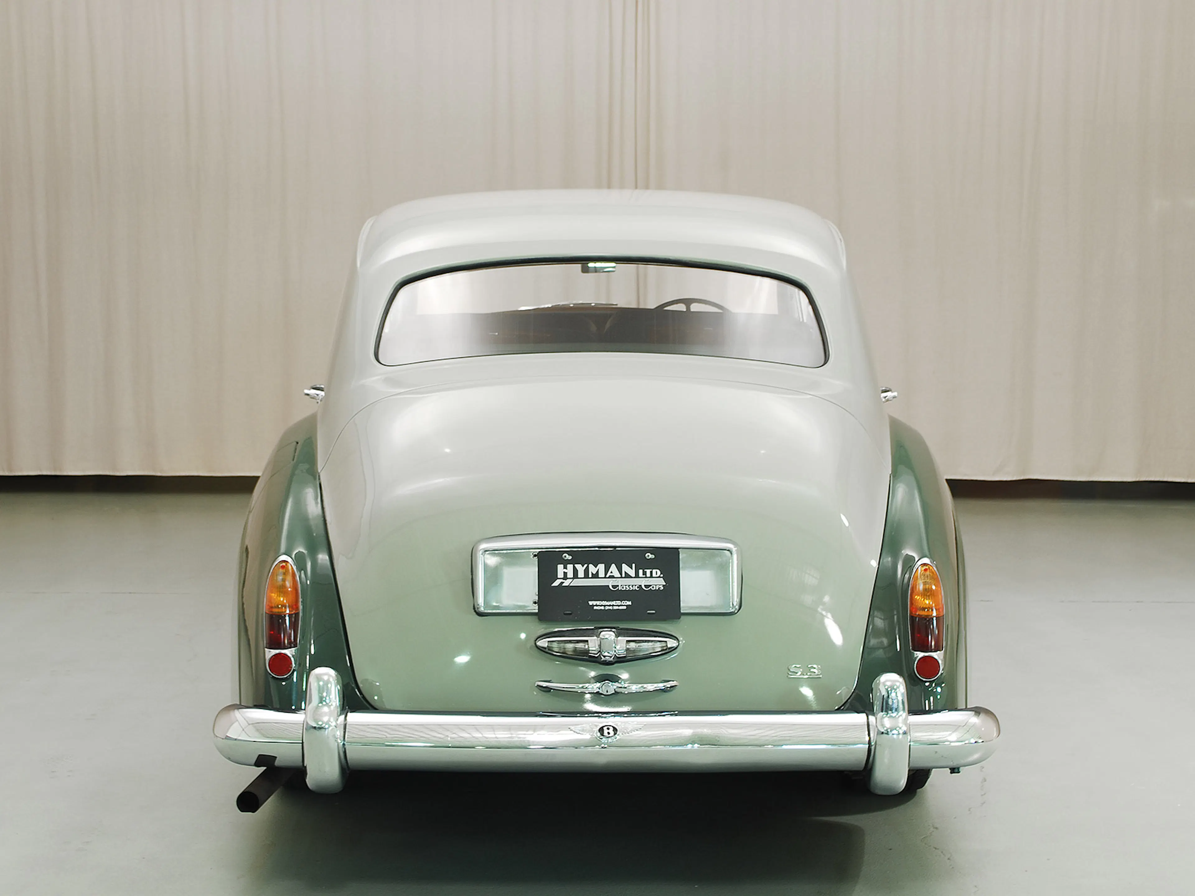 1964 Bentley S3 4dr Sedan Courtesy of Hyman Ltd.