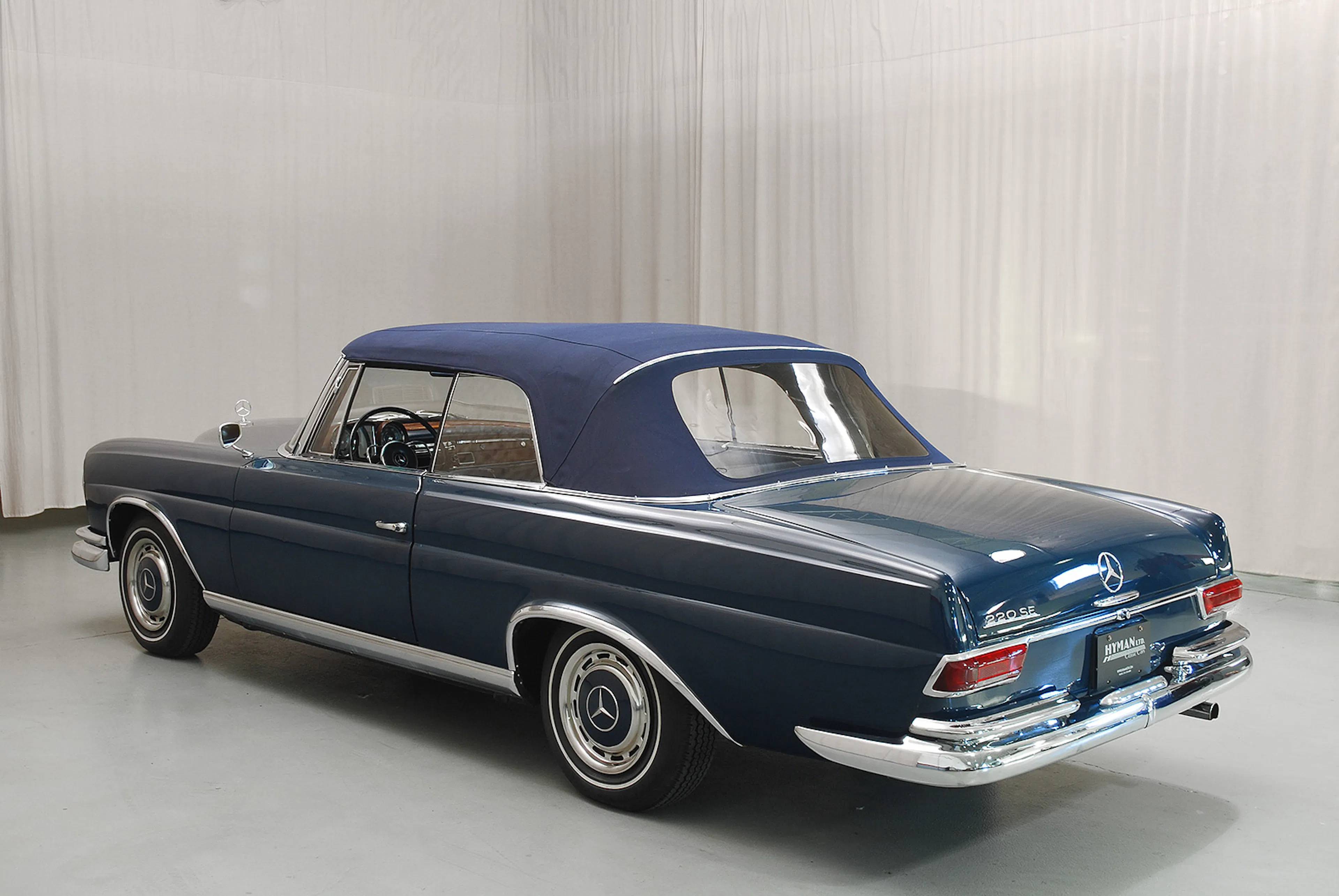 1964 Mercedes-Benz 220SEb 2dr Cabriolet Courtesy of Hyman Ltd.