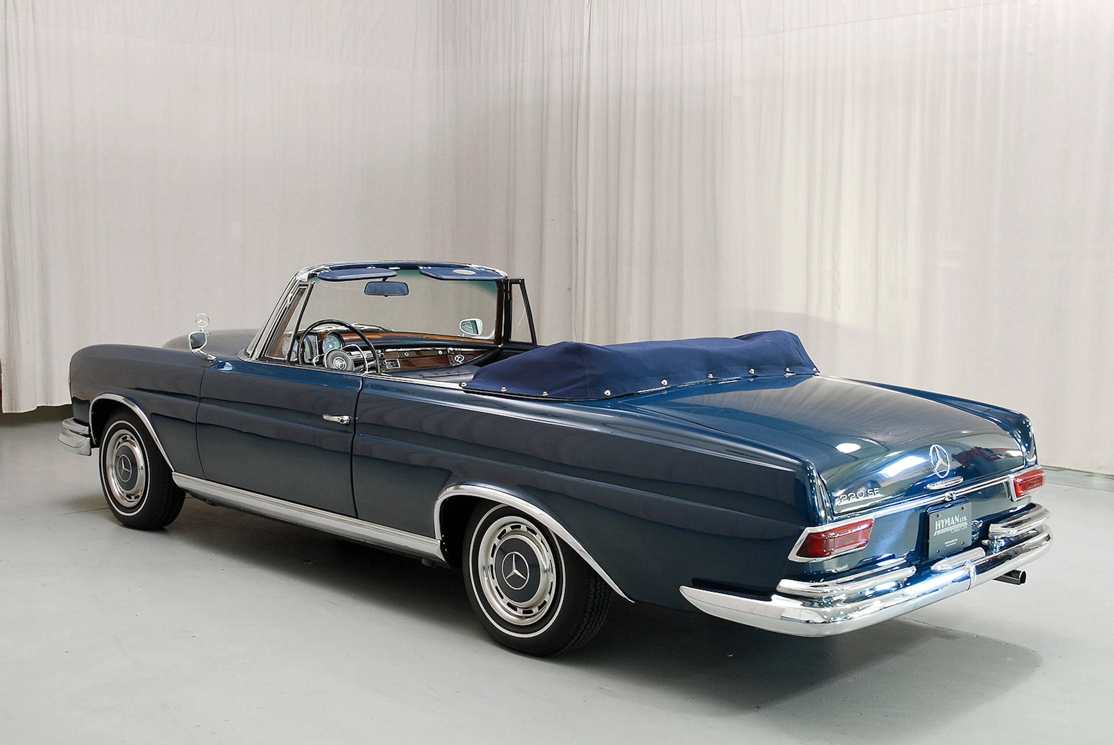 1964 Mercedes-Benz 220SEb 2dr Cabriolet Courtesy of Hyman Ltd.