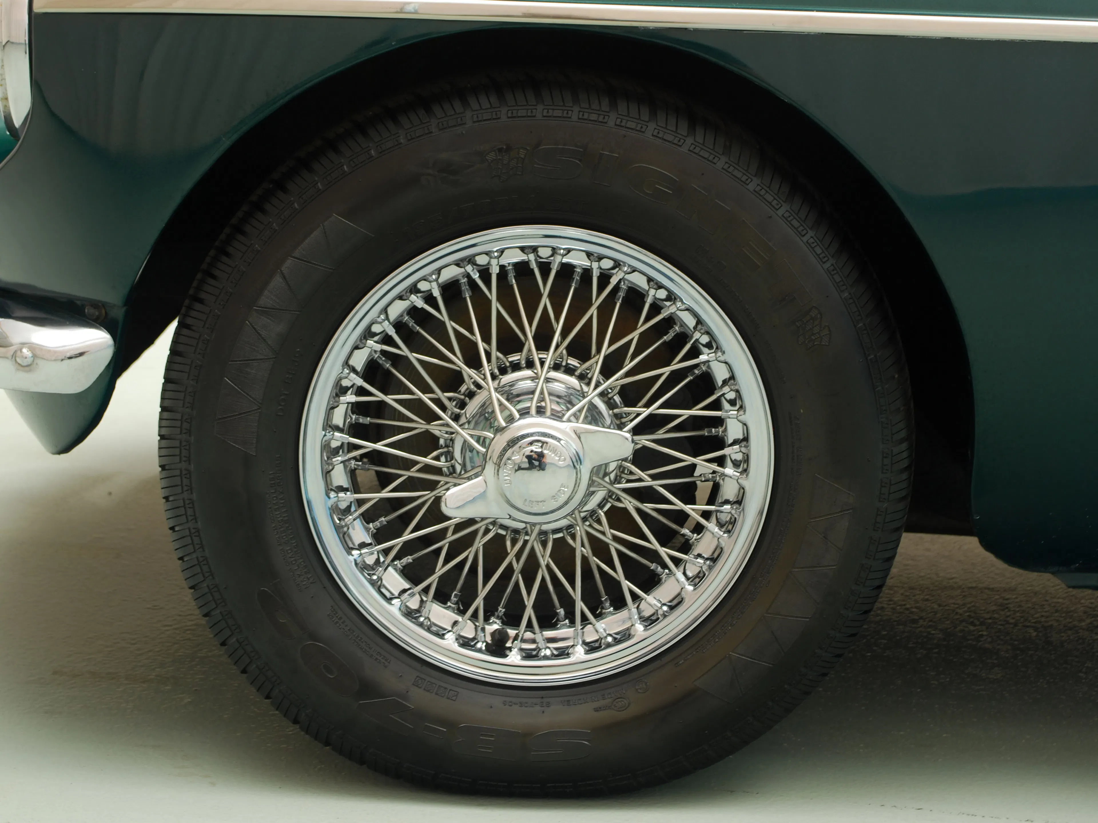 1964 MG MGB Mk I 2dr Roadster Courtesy of Hyman Ltd.
