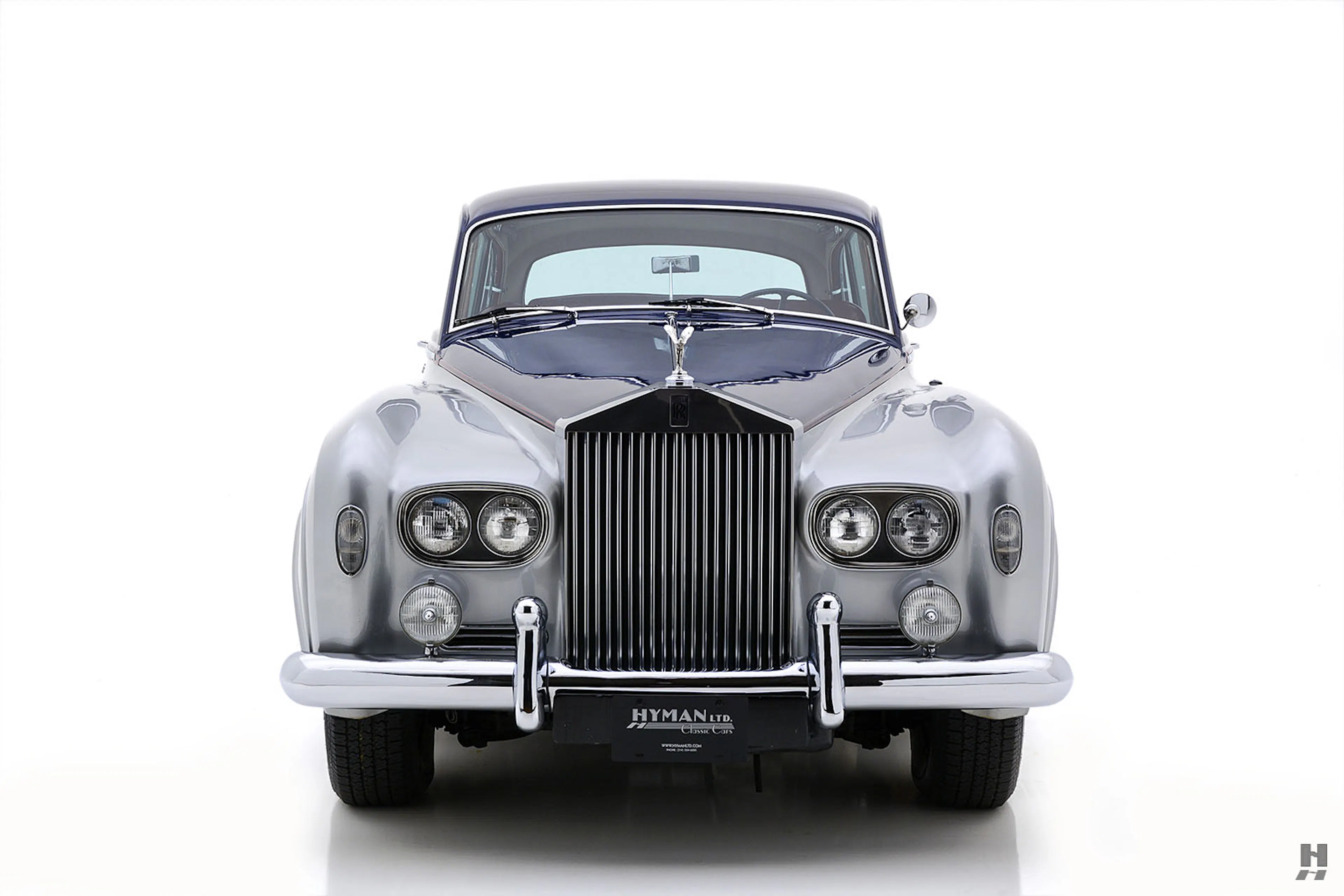 1964 Rolls-Royce Silver Cloud III LWB 4dr Sedan Courtesy of Hyman Ltd.