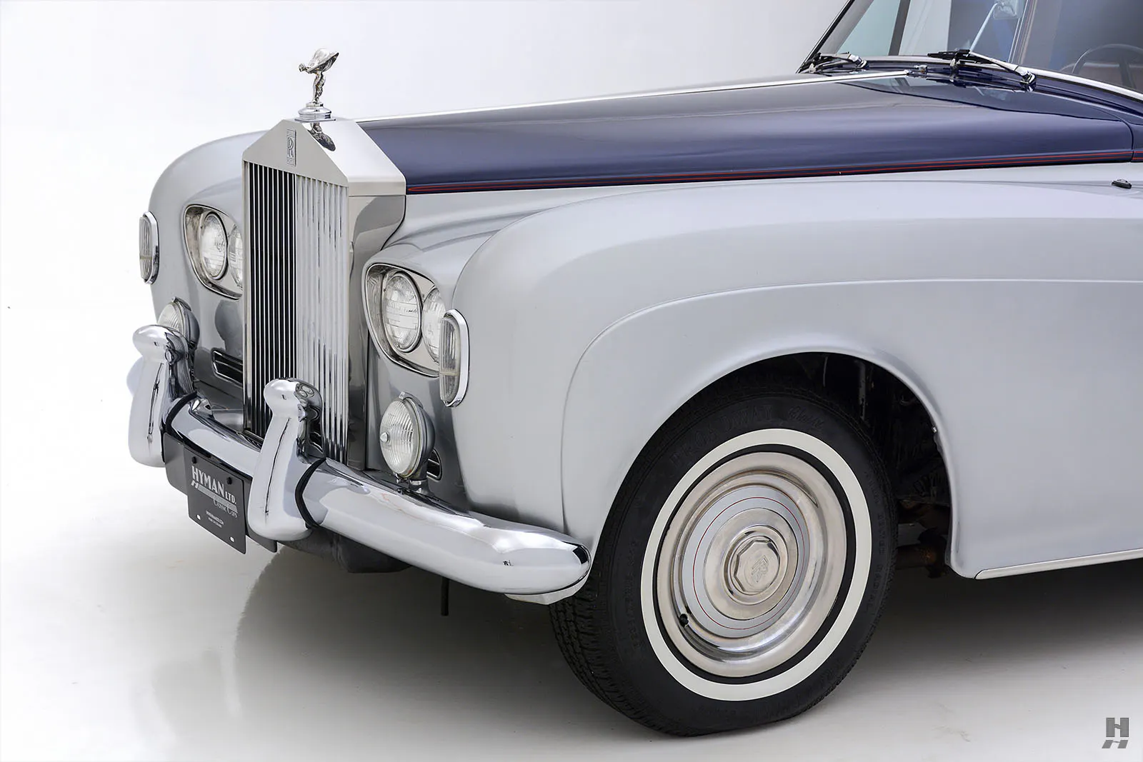 1964 Rolls-Royce Silver Cloud III LWB 4dr Sedan Courtesy of Hyman Ltd.