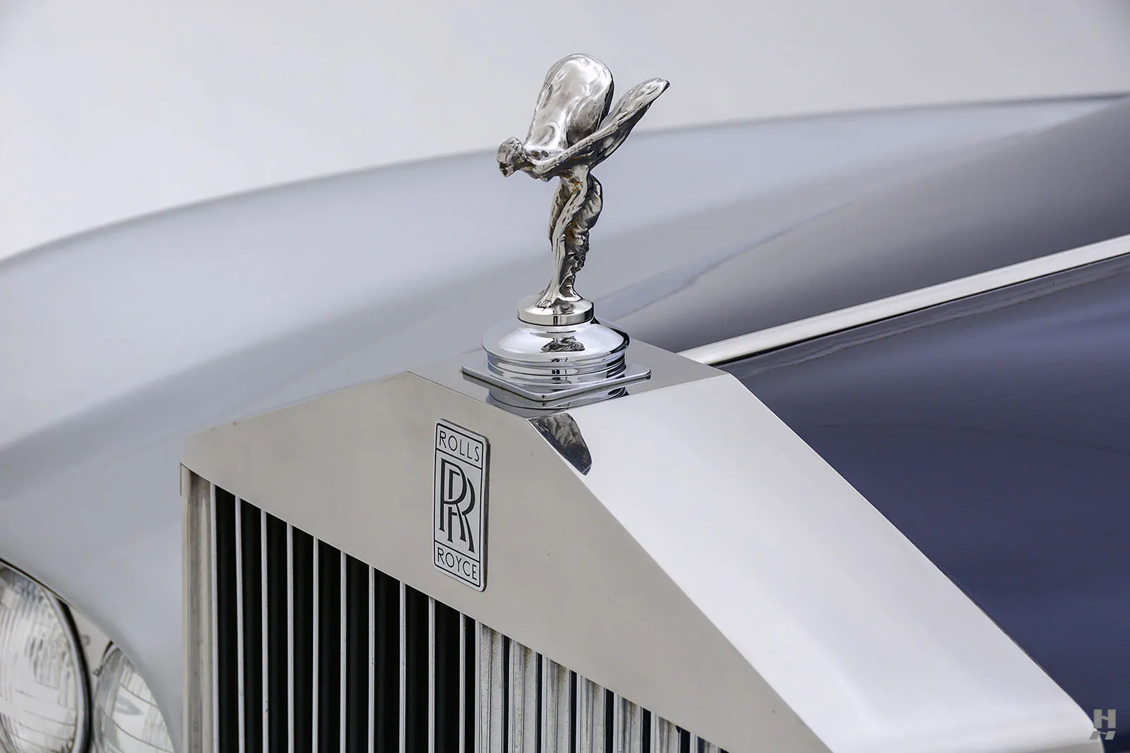 1964 Rolls-Royce Silver Cloud III LWB 4dr Sedan Courtesy of Hyman Ltd.