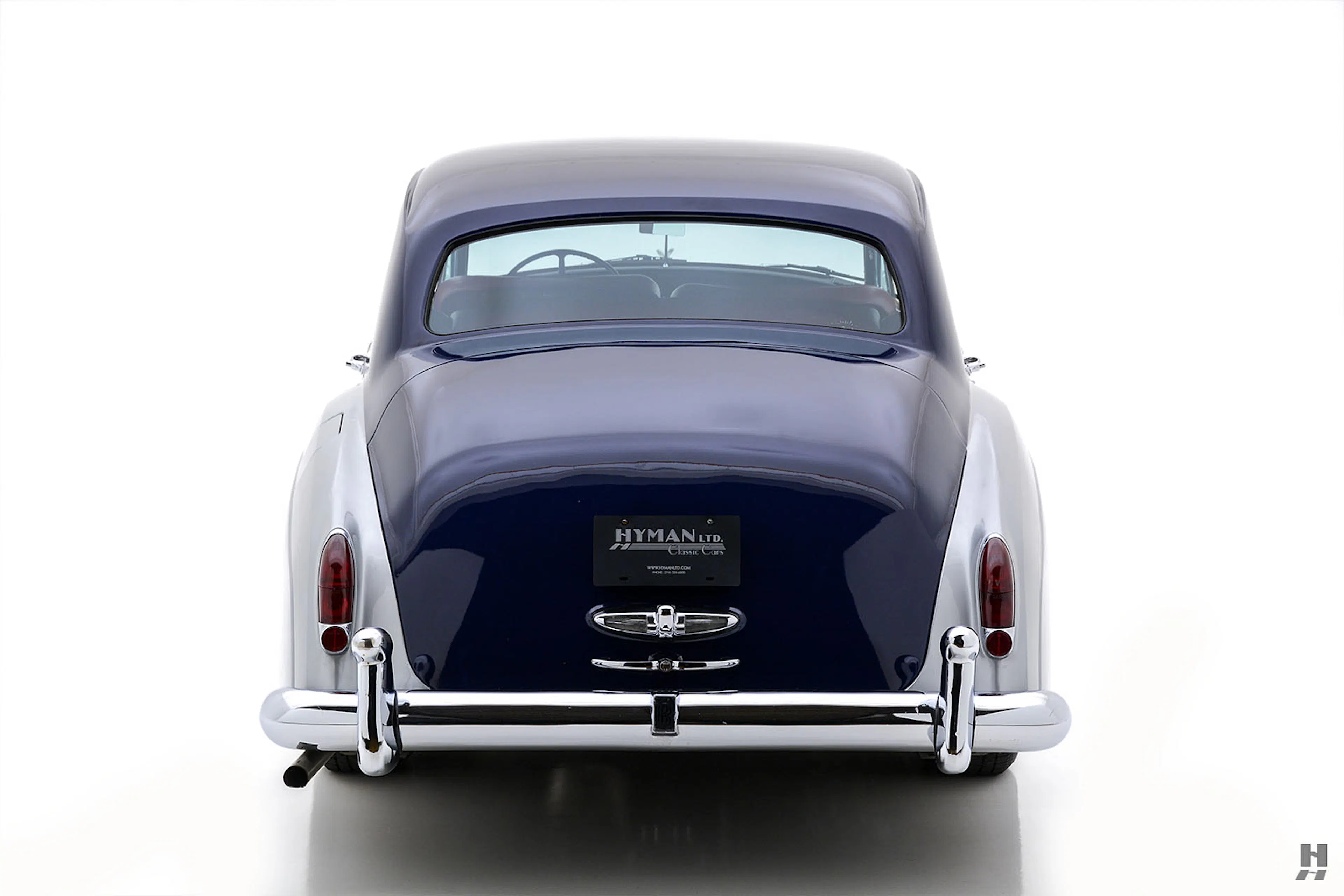 1964 Rolls-Royce Silver Cloud III LWB 4dr Sedan Courtesy of Hyman Ltd.