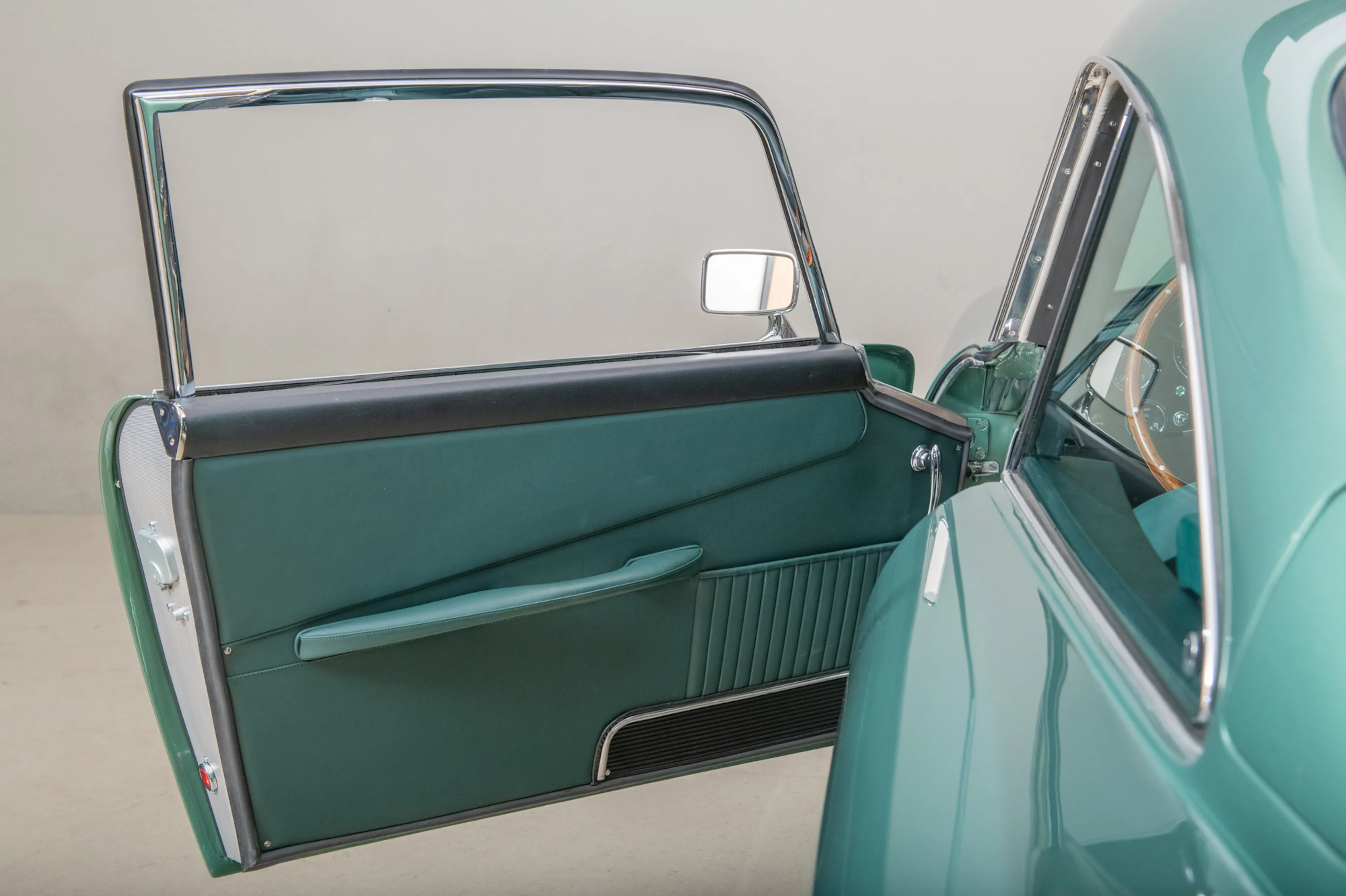 1965 Aston Martin DB5 2dr Saloon Courtesy of Canepa