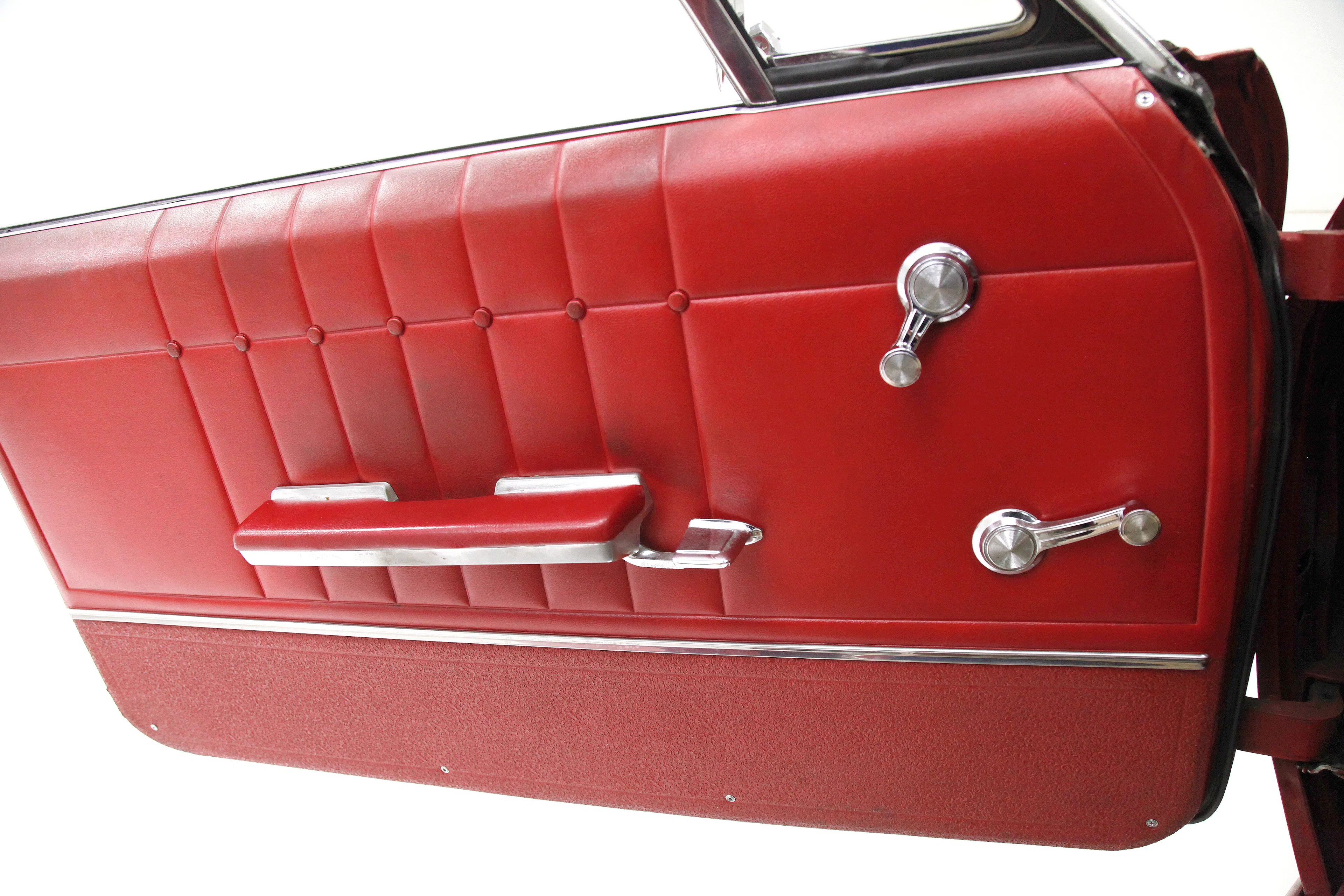 1965 Chevrolet Impala 2dr Convertible Courtesy of Classic Auto Mall