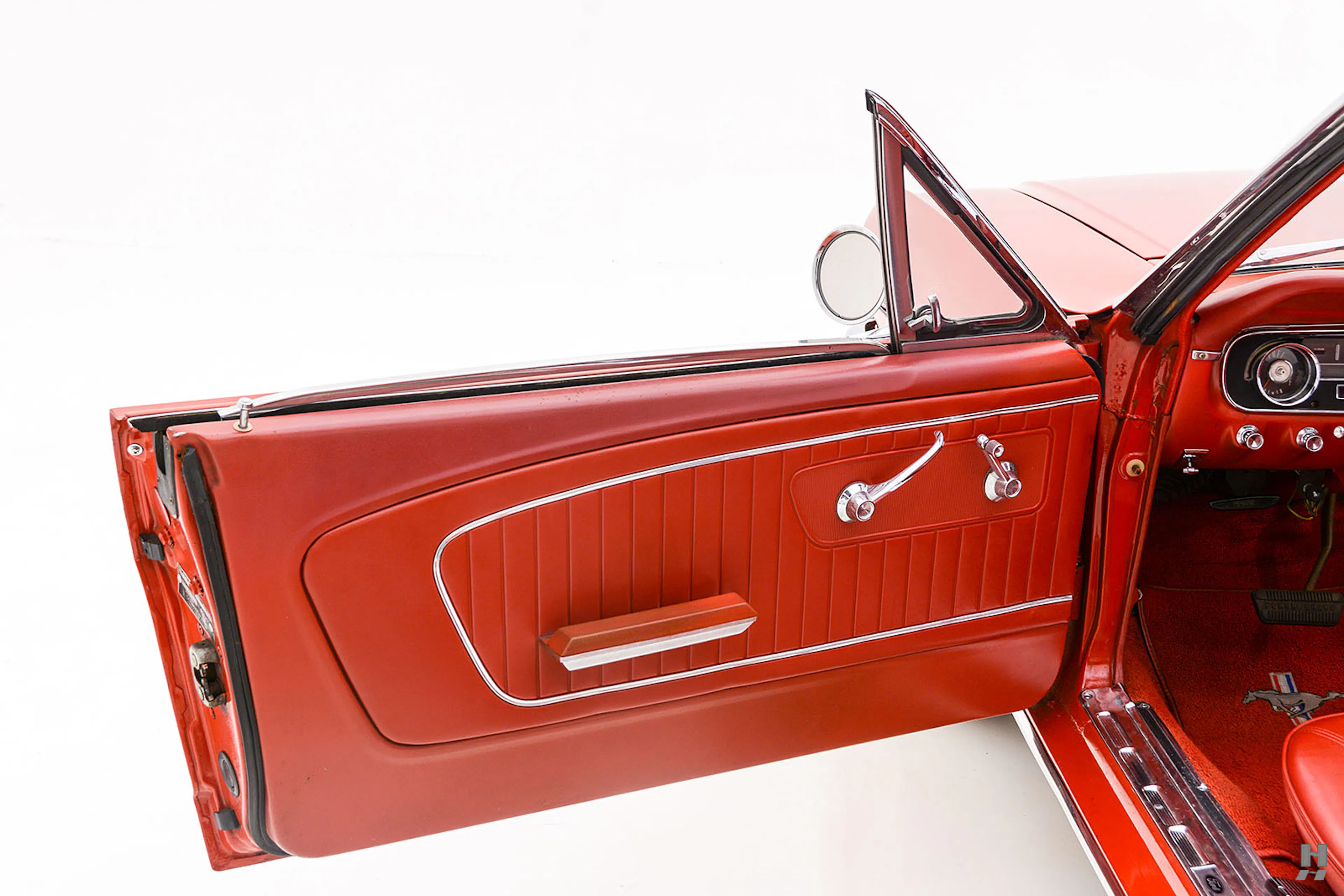 1965 Ford Mustang 2dr Convertible Courtesy of Hyman Ltd.
