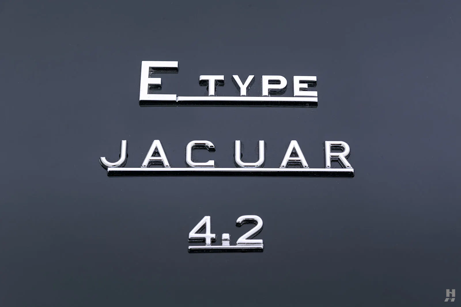 1965 Jaguar E-Type SI 4.2 2dr Roadster Courtesy of Hyman Ltd.