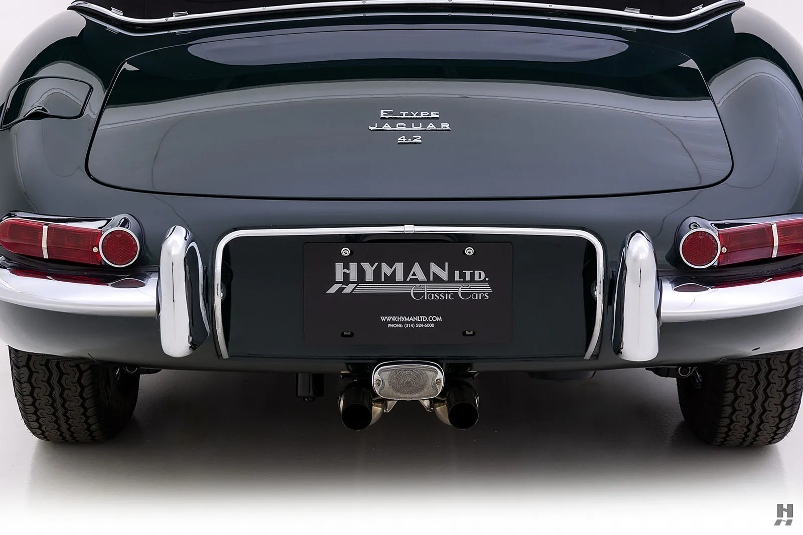 1965 Jaguar E-Type SI 4.2 2dr Roadster Courtesy of Hyman Ltd.