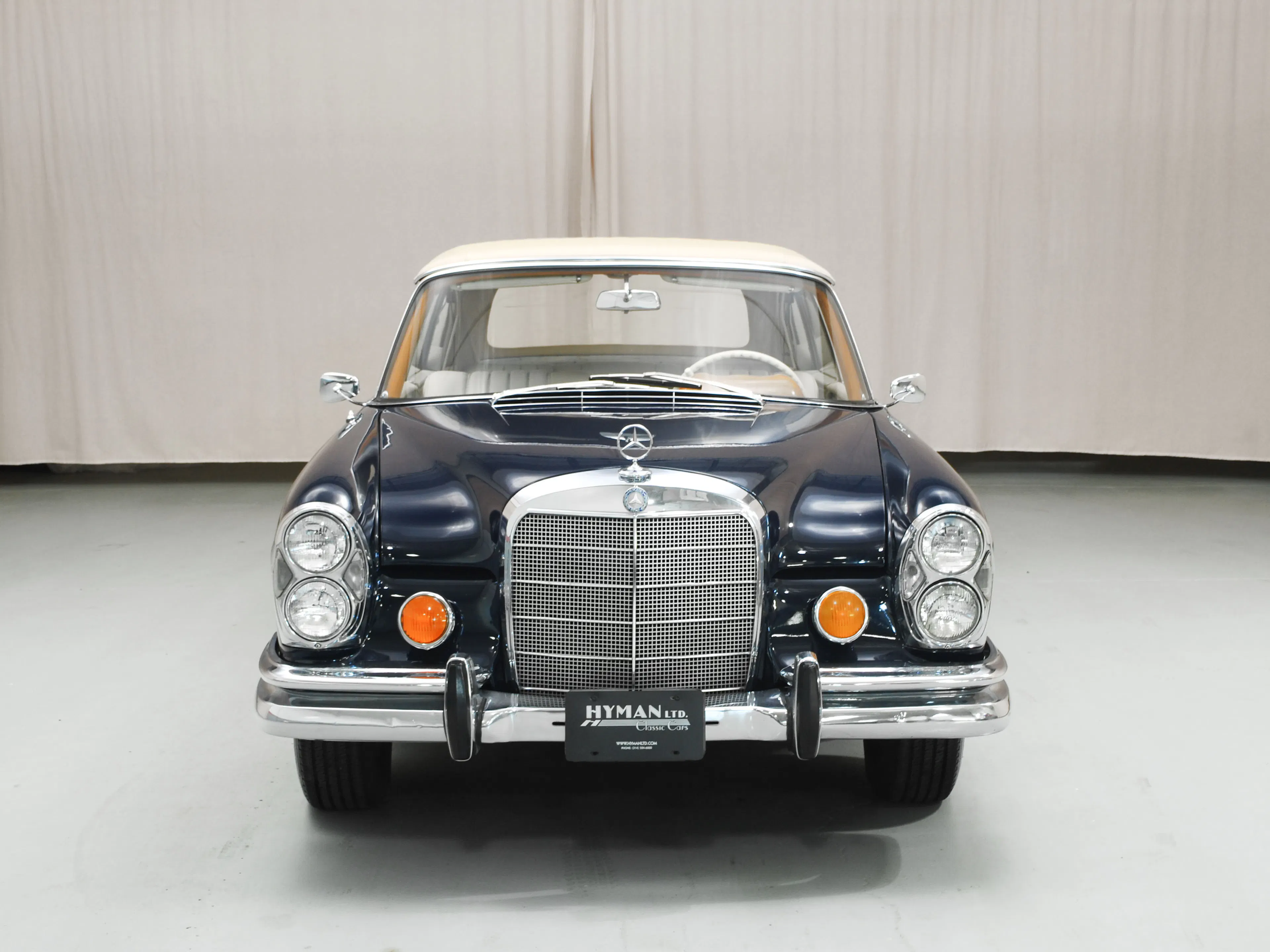 1965 Mercedes-Benz 220SEb 2dr Cabriolet Courtesy of Hyman Ltd.